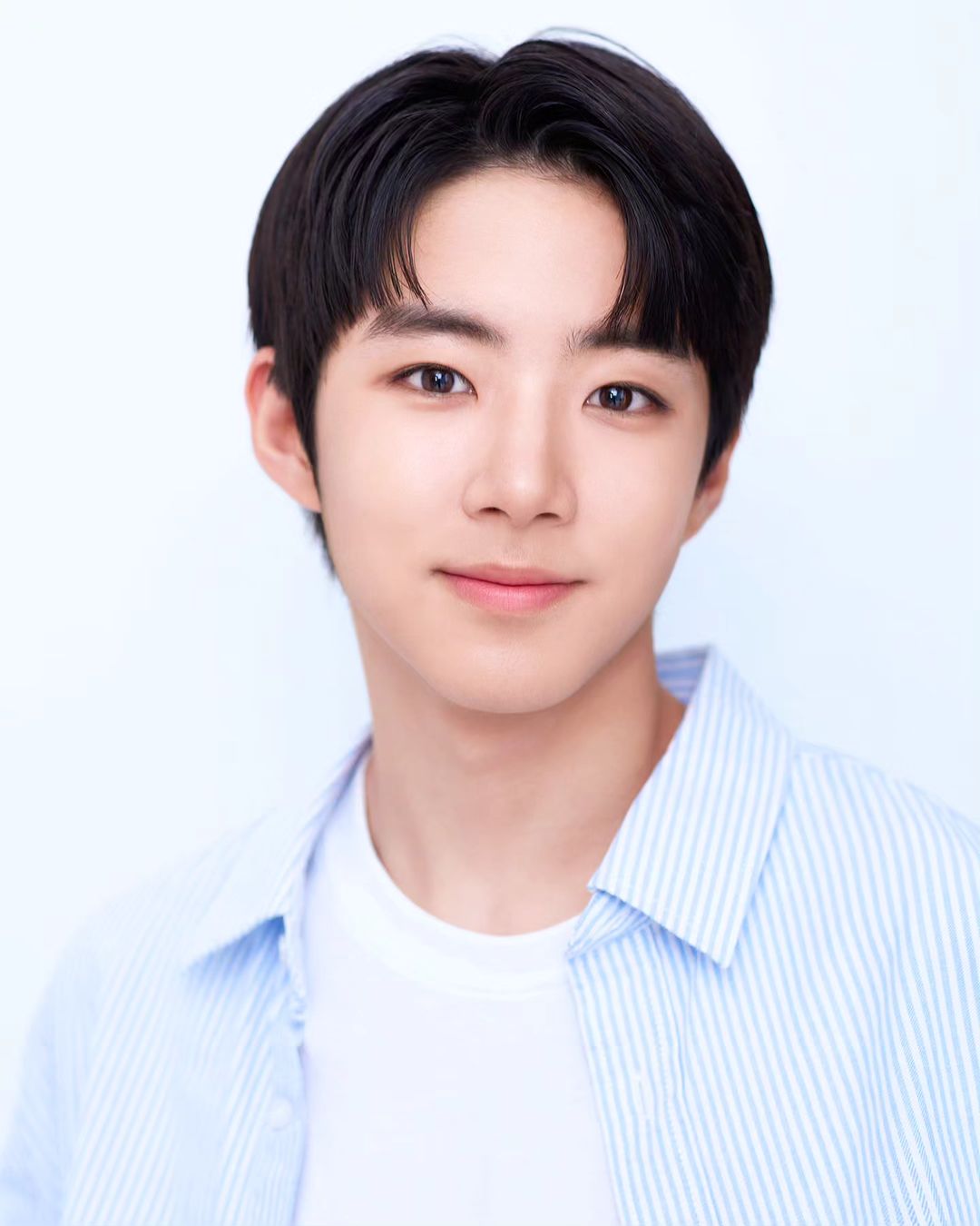 actor Seung-Hoon Choi large photo