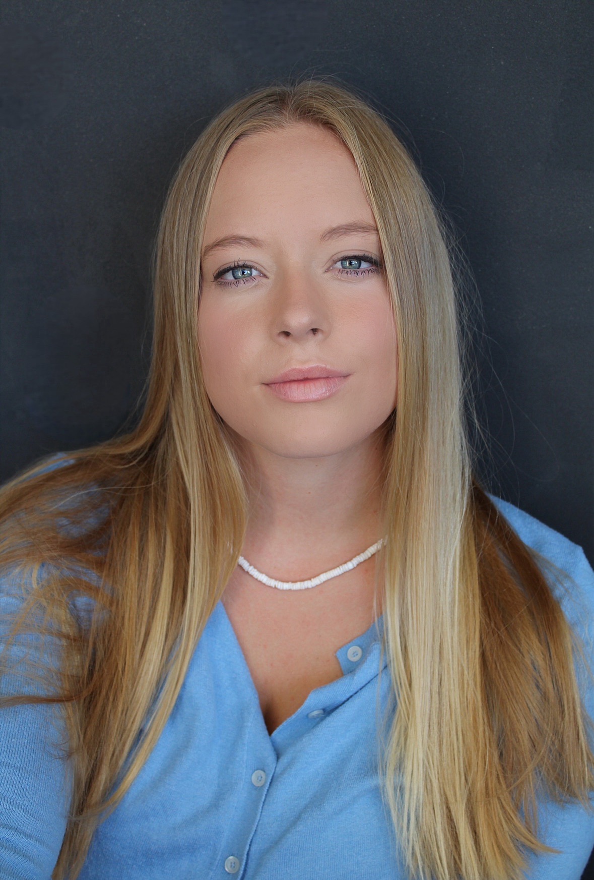 actor Claire Pace large photo