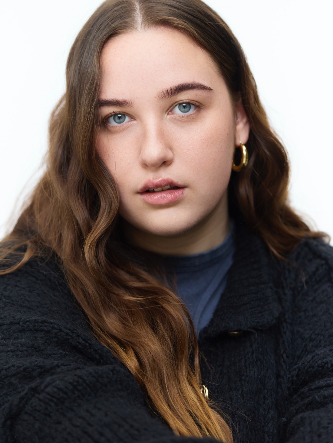 actor Dilara Aylin Ziem large photo