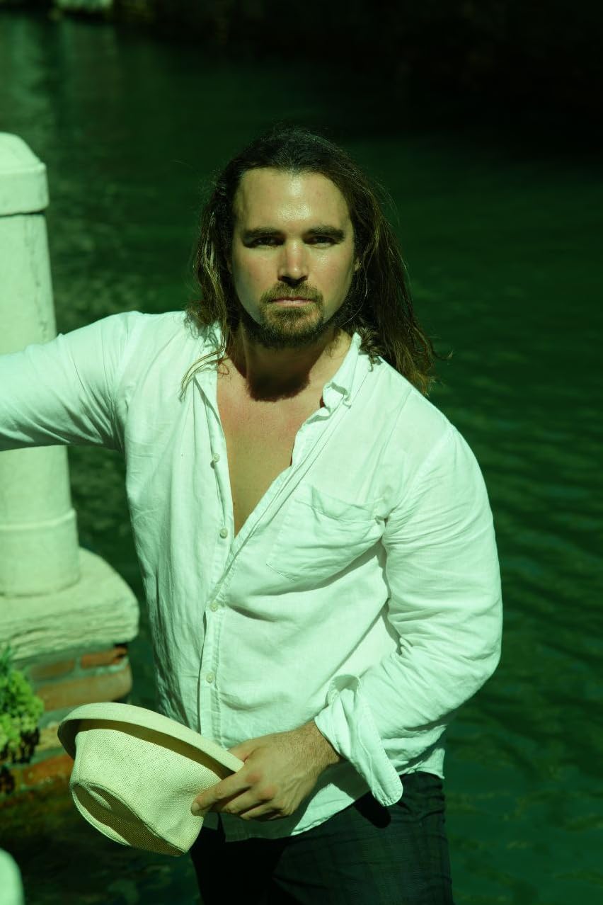 actor Robi Arquette large photo