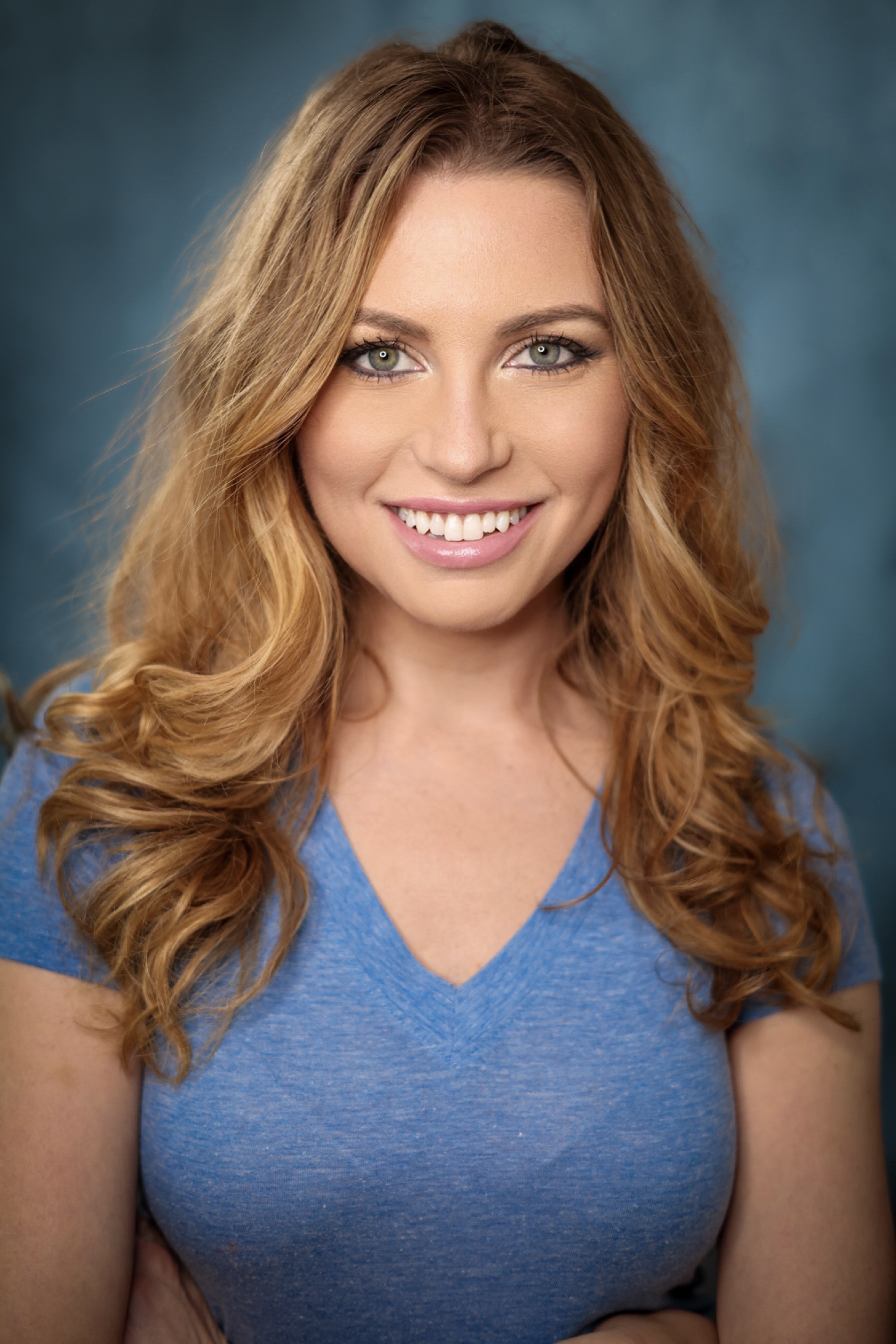 actor Marissa Centrella large photo