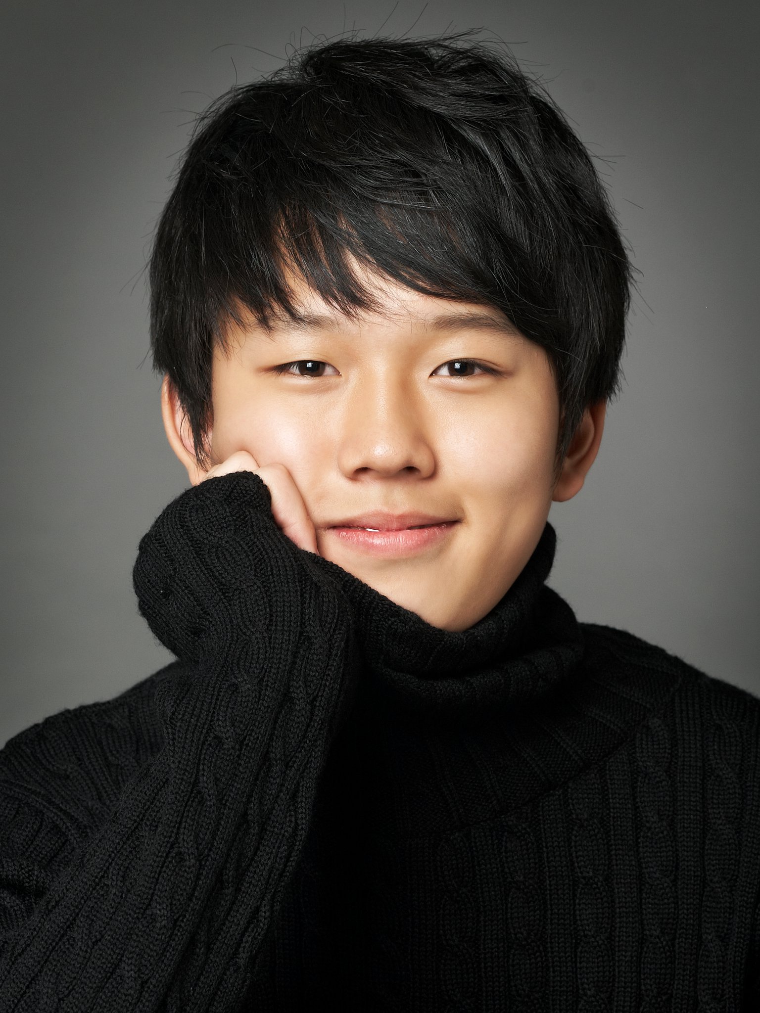 actor Joon-seok Yeon large photo