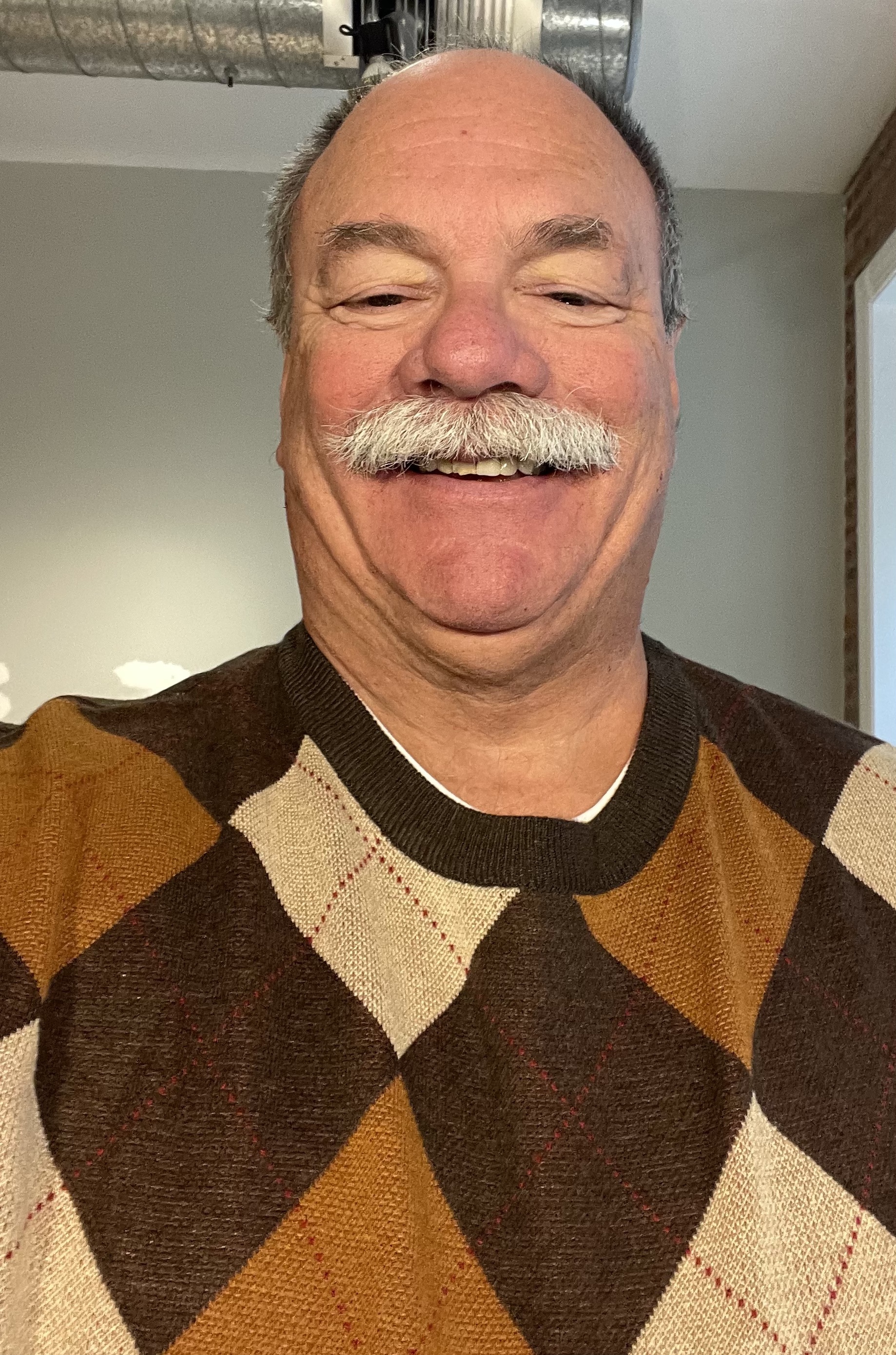 actor Joseph Bessette large photo