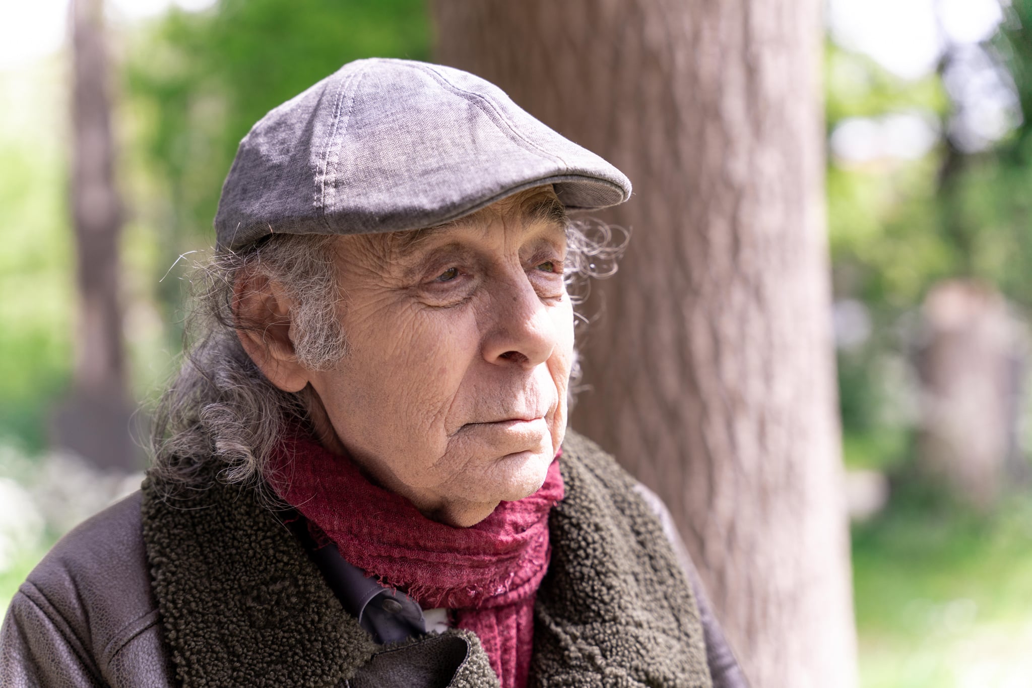 actor Hank Botwinik large photo