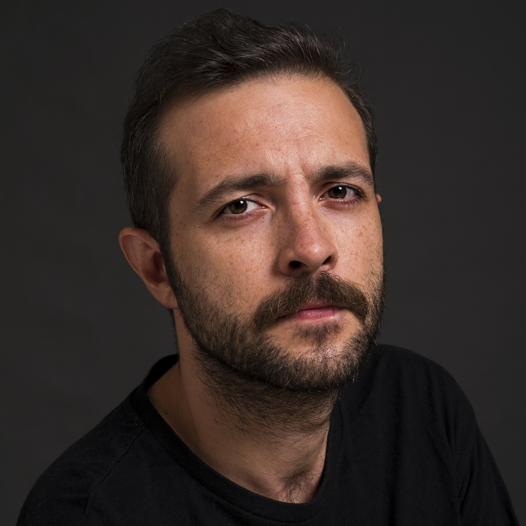 actor Onur Gürçay large photo