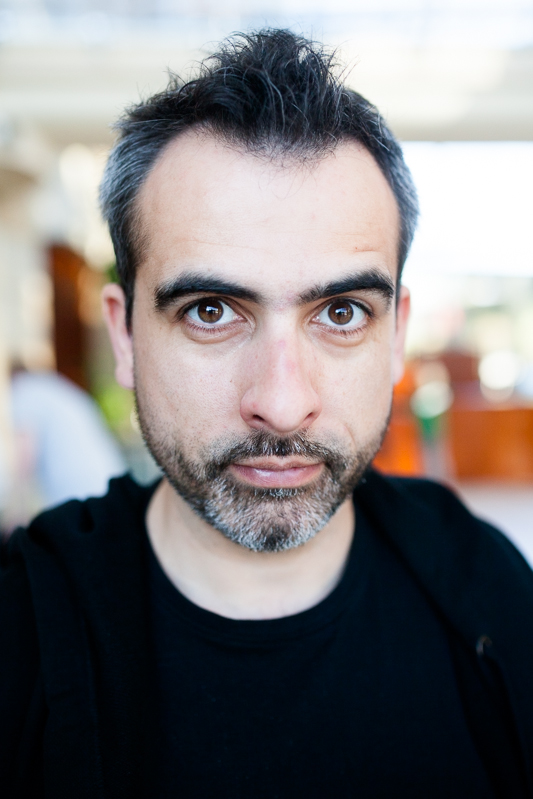 actor Abelard Giza large photo