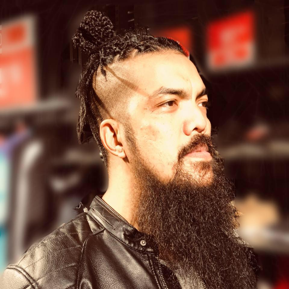 actor Mark Andaya large photo