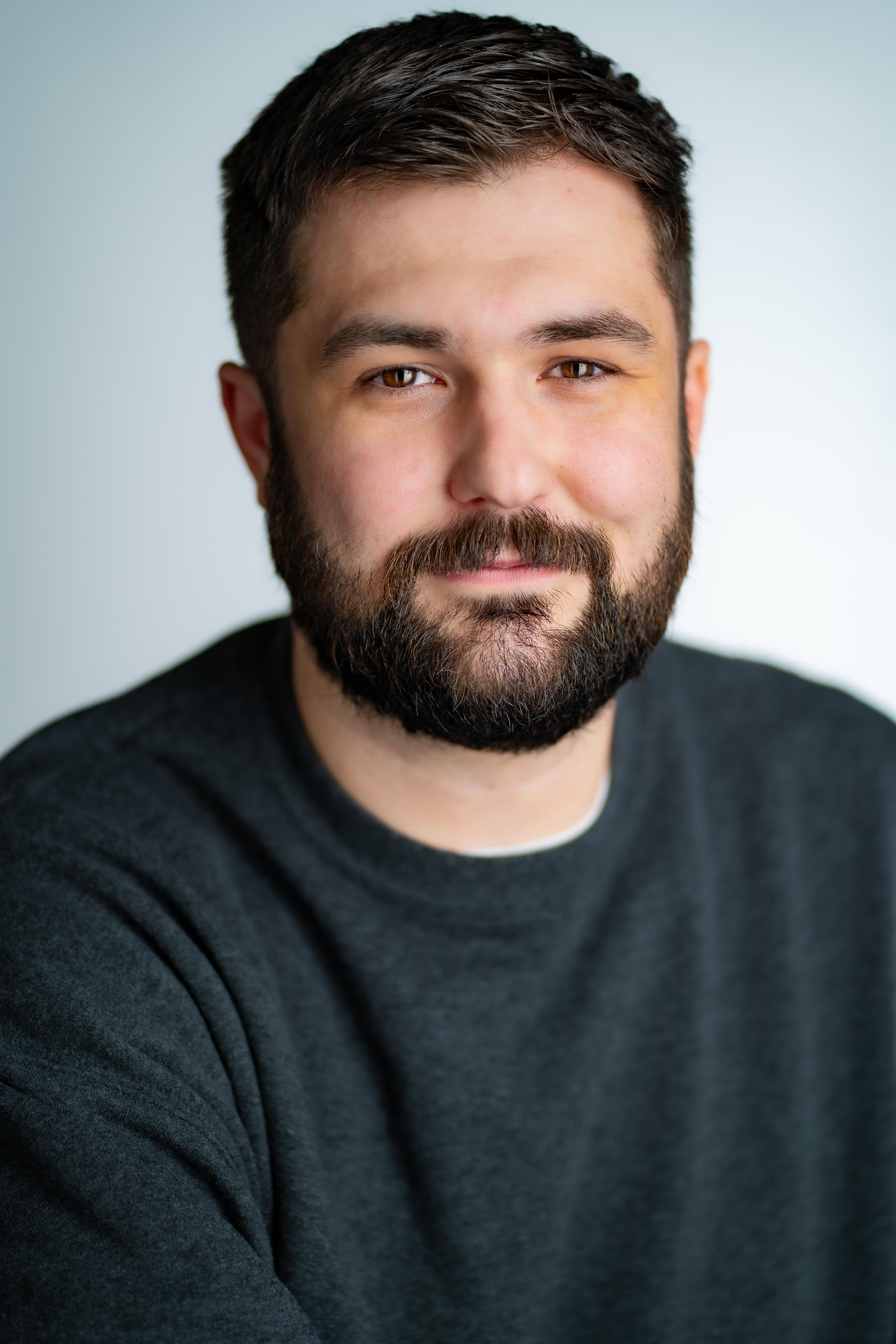 actor Austin Pigza large photo