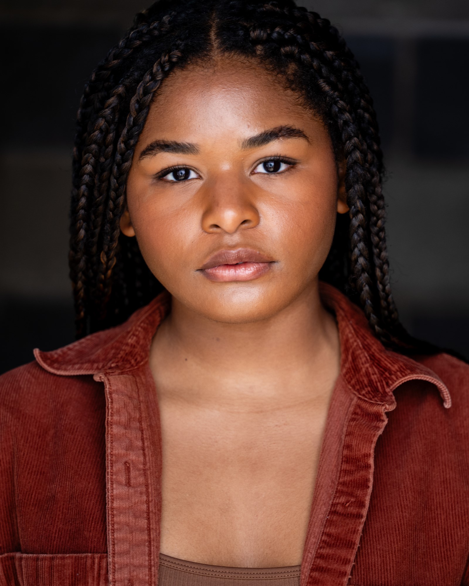 actor Jacinda Forbes large photo