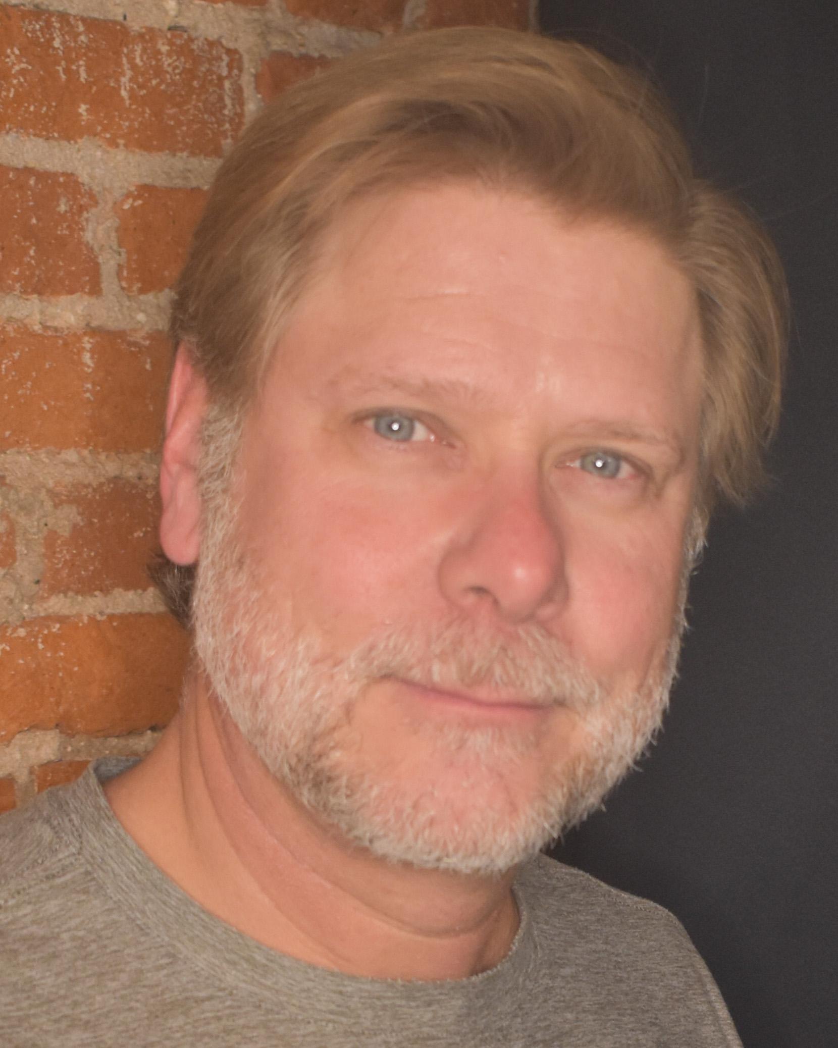 actor Eric Crist large photo