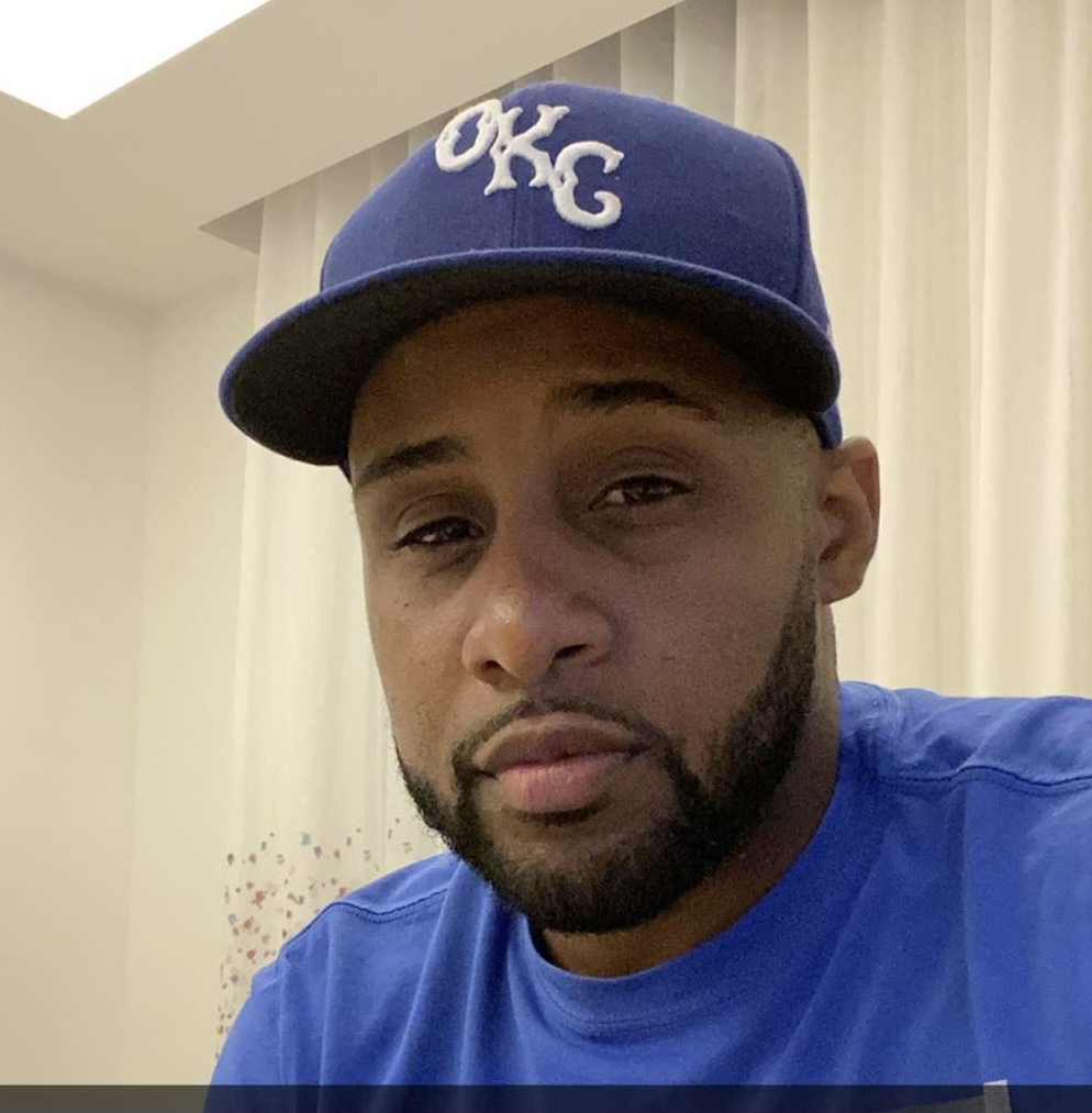 actor Clifton Dumas large photo