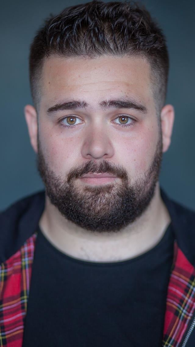 actor Shaun Fagan large photo