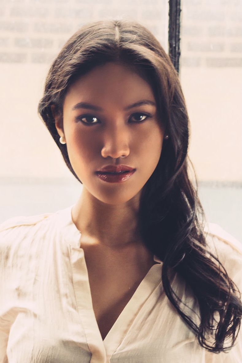 actor Vanessa Campos large photo