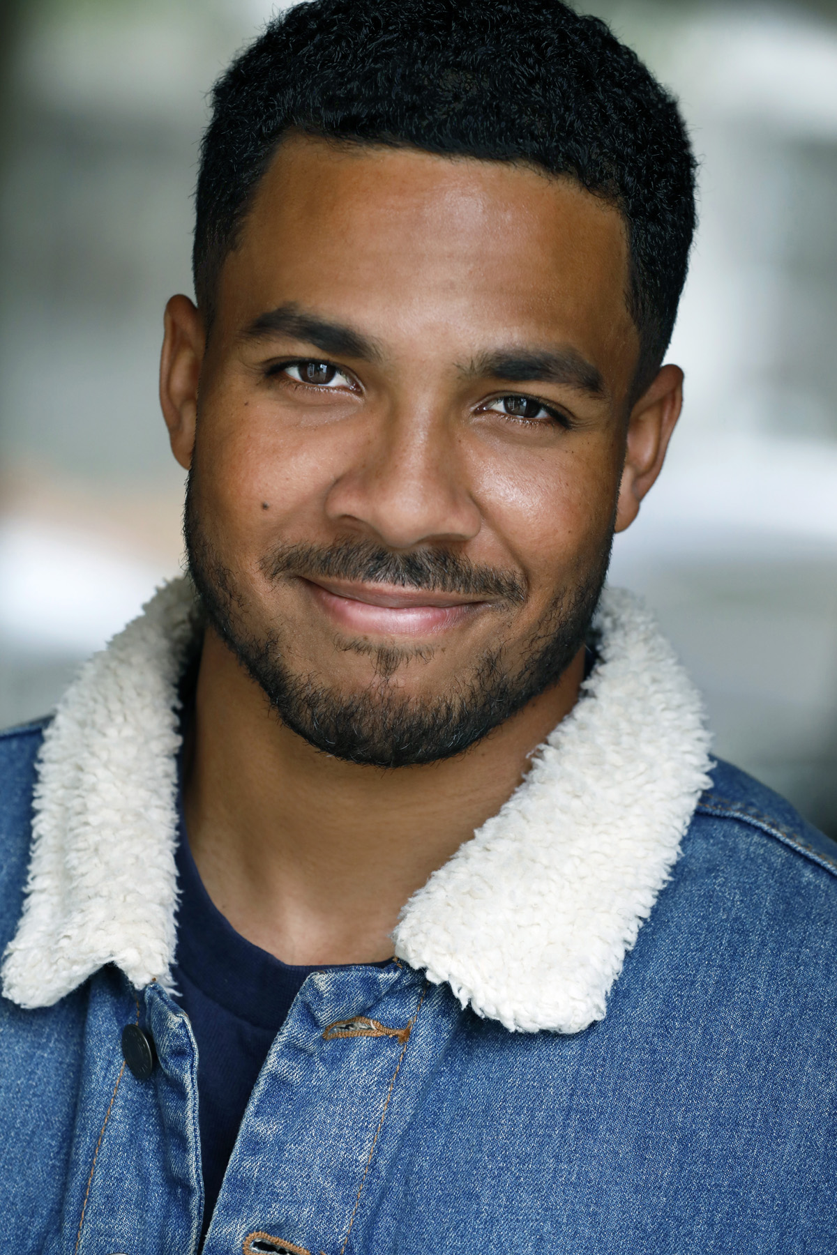 actor Iyan Evans large photo