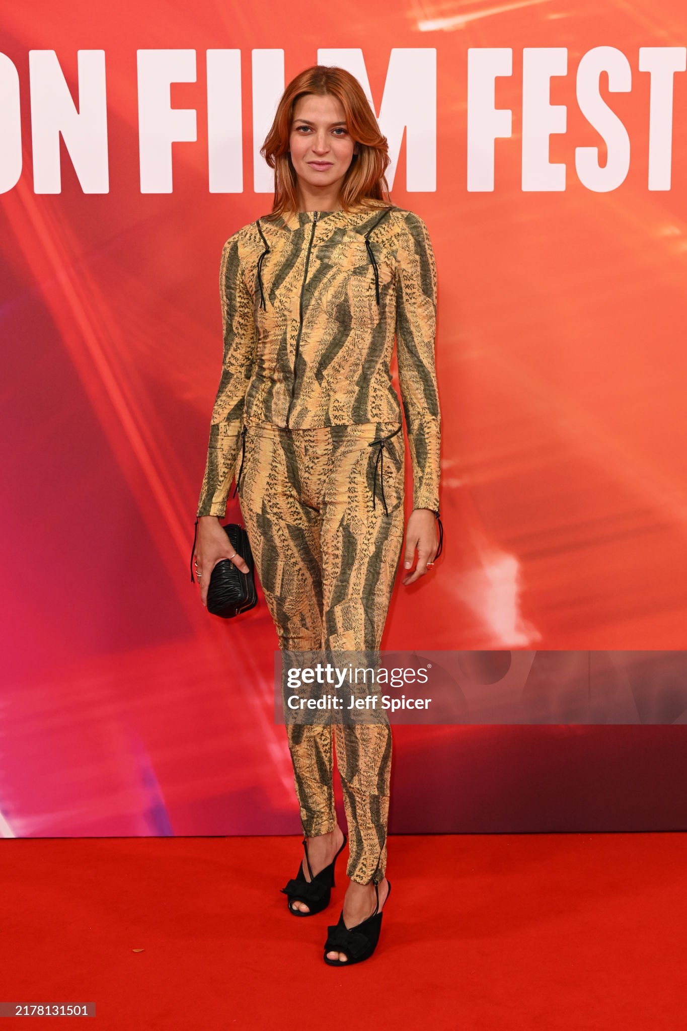 actor Grace Jabbari large photo