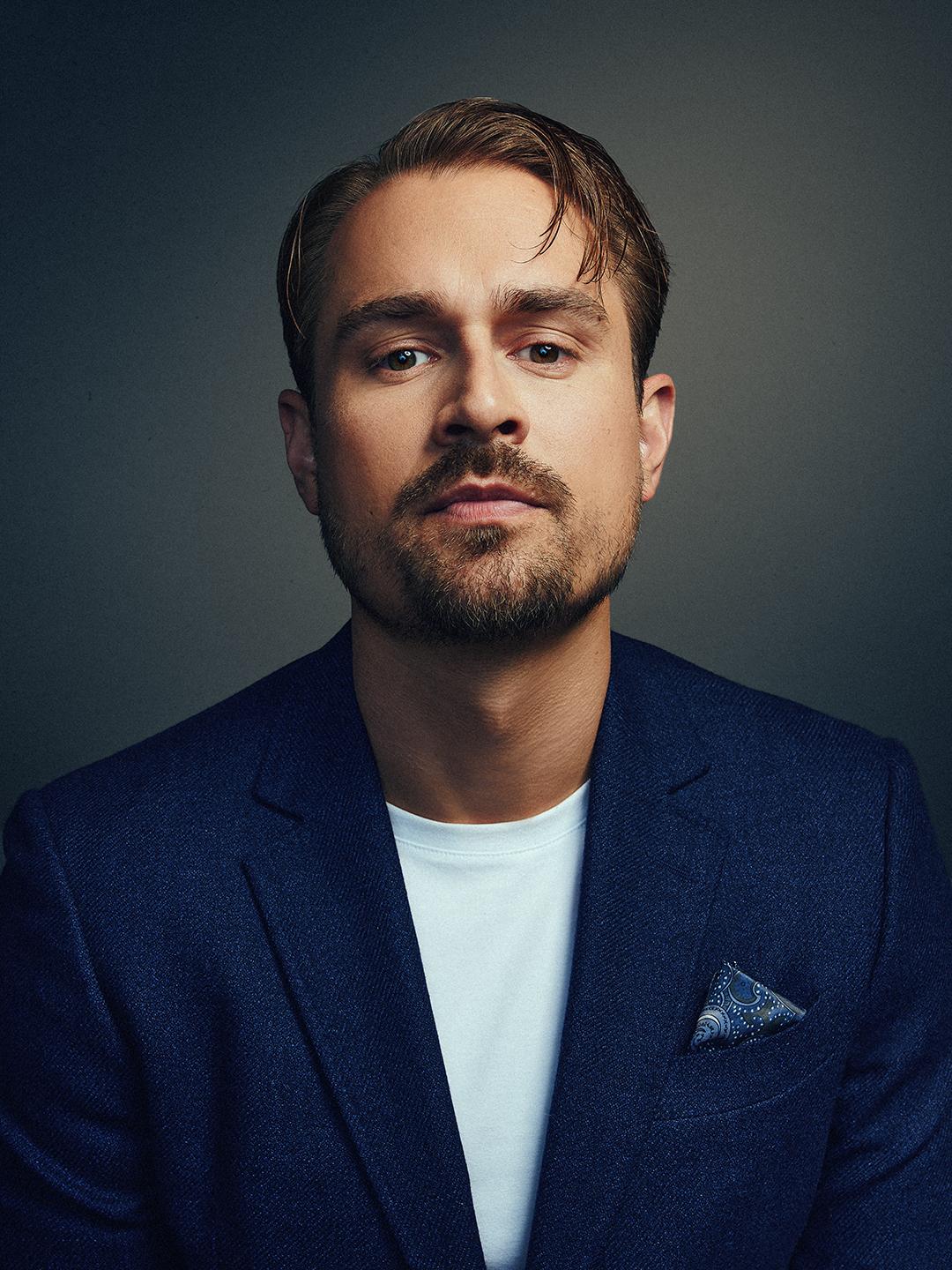 actor Landon Tyler Smith large photo