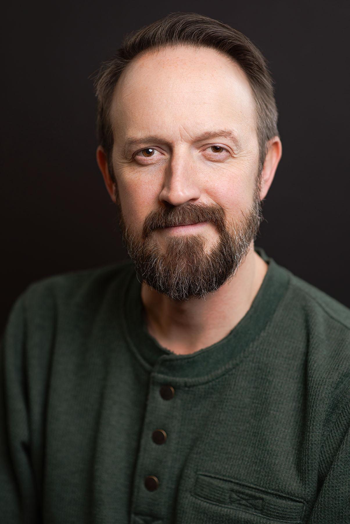 actor Cameron MacLeod large photo