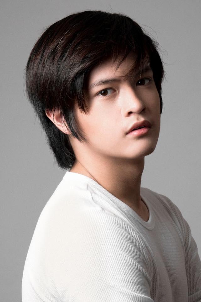 actor Keann Johnson large photo