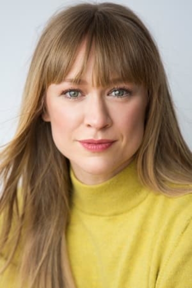 actor Karine Lagueux large photo