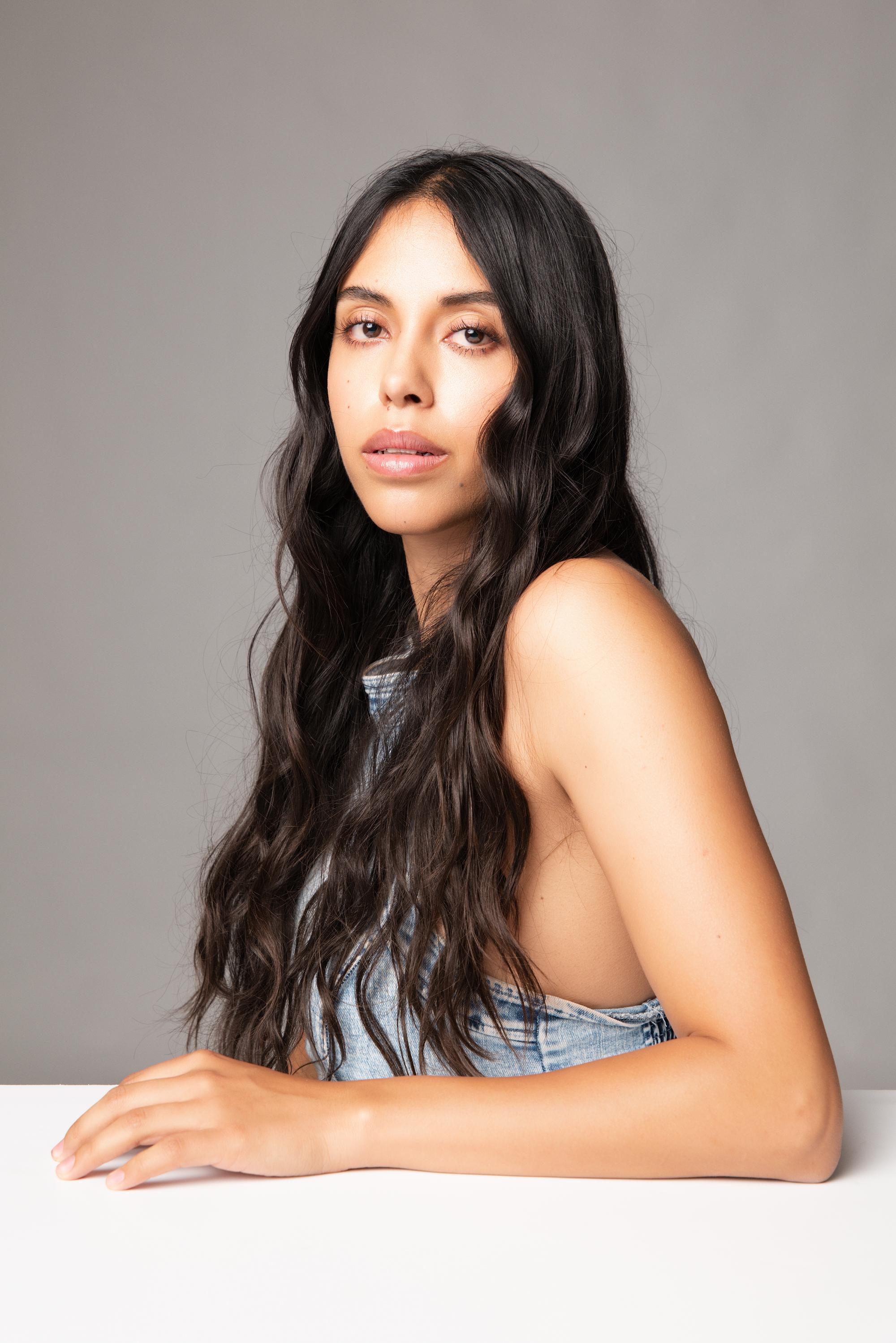 actor Fernanda Rivera large photo