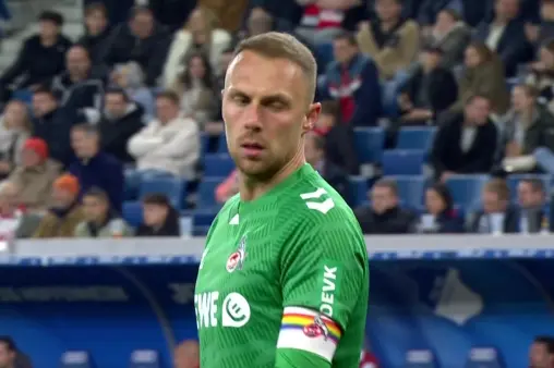 [Highlights] Asllani cuts inside from the edge of the box, Schwaber makes a brilliant save