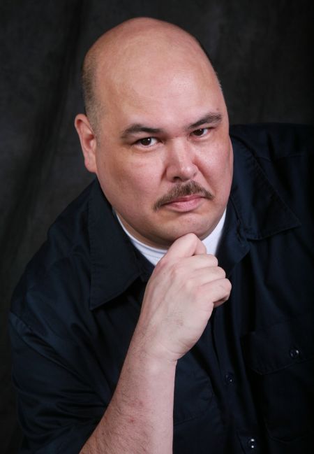 actor Charles Peeke Jr. large photo