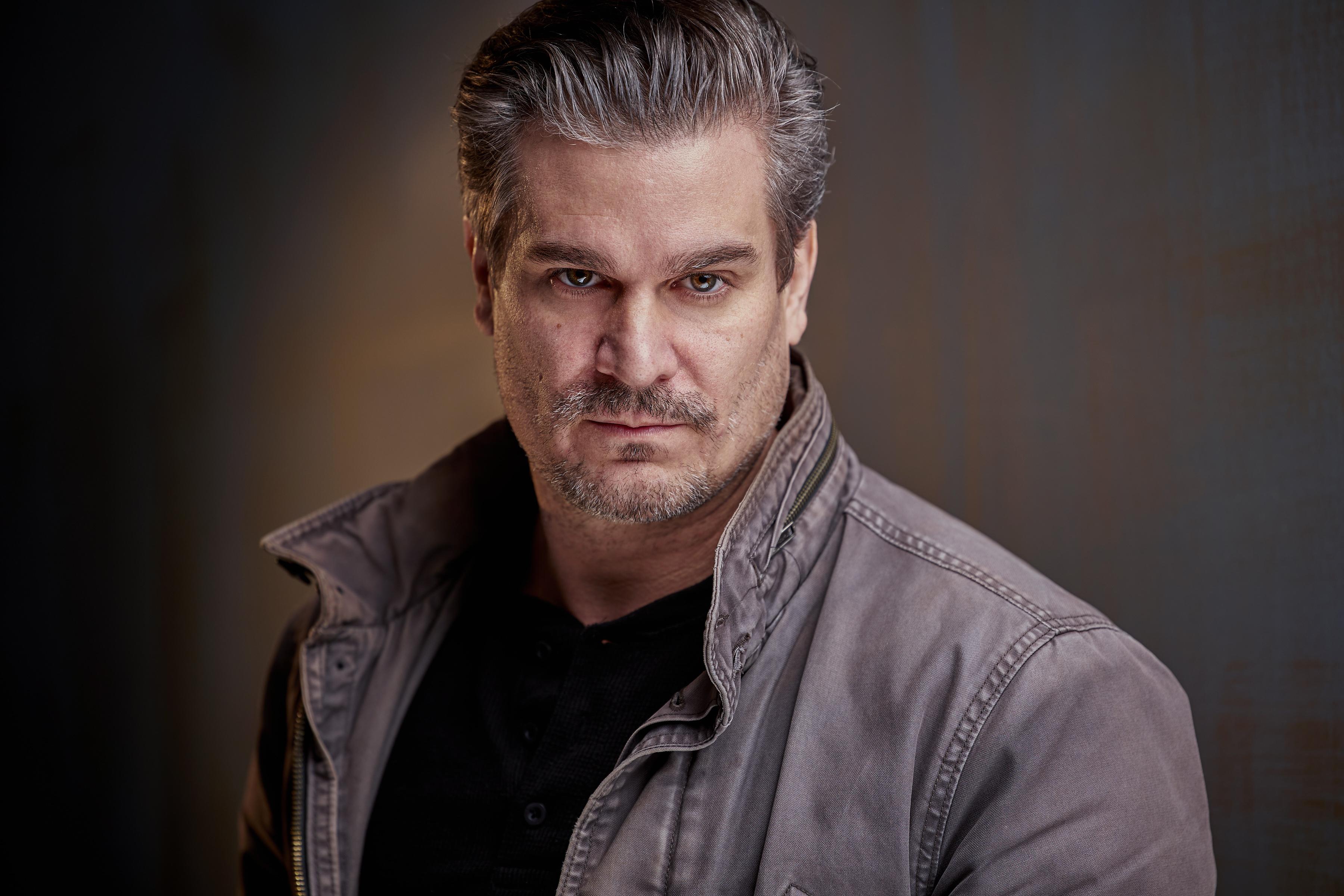 actor Matt Maenpaa large photo