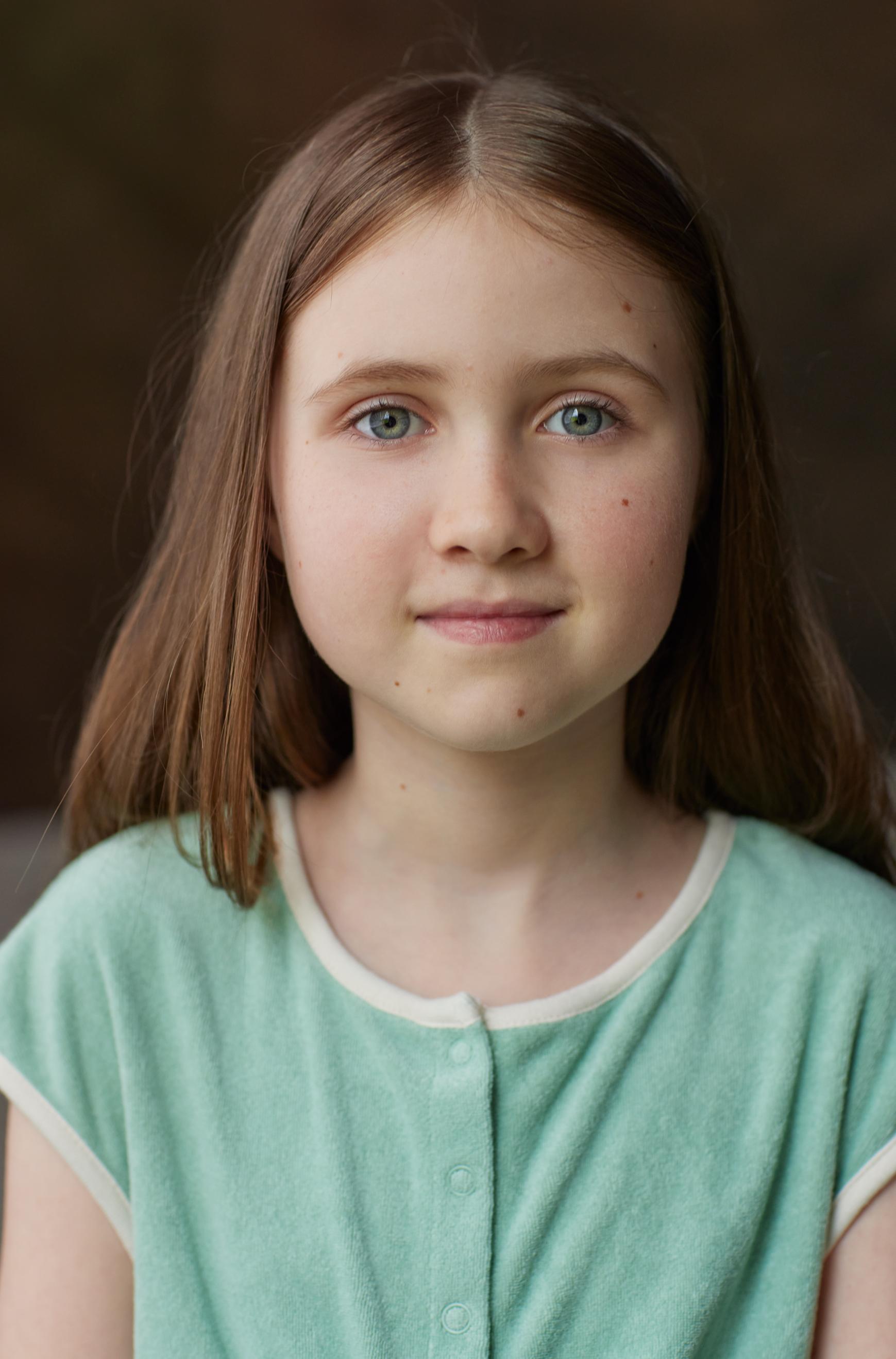 actor Ruby Dawn Hall large photo