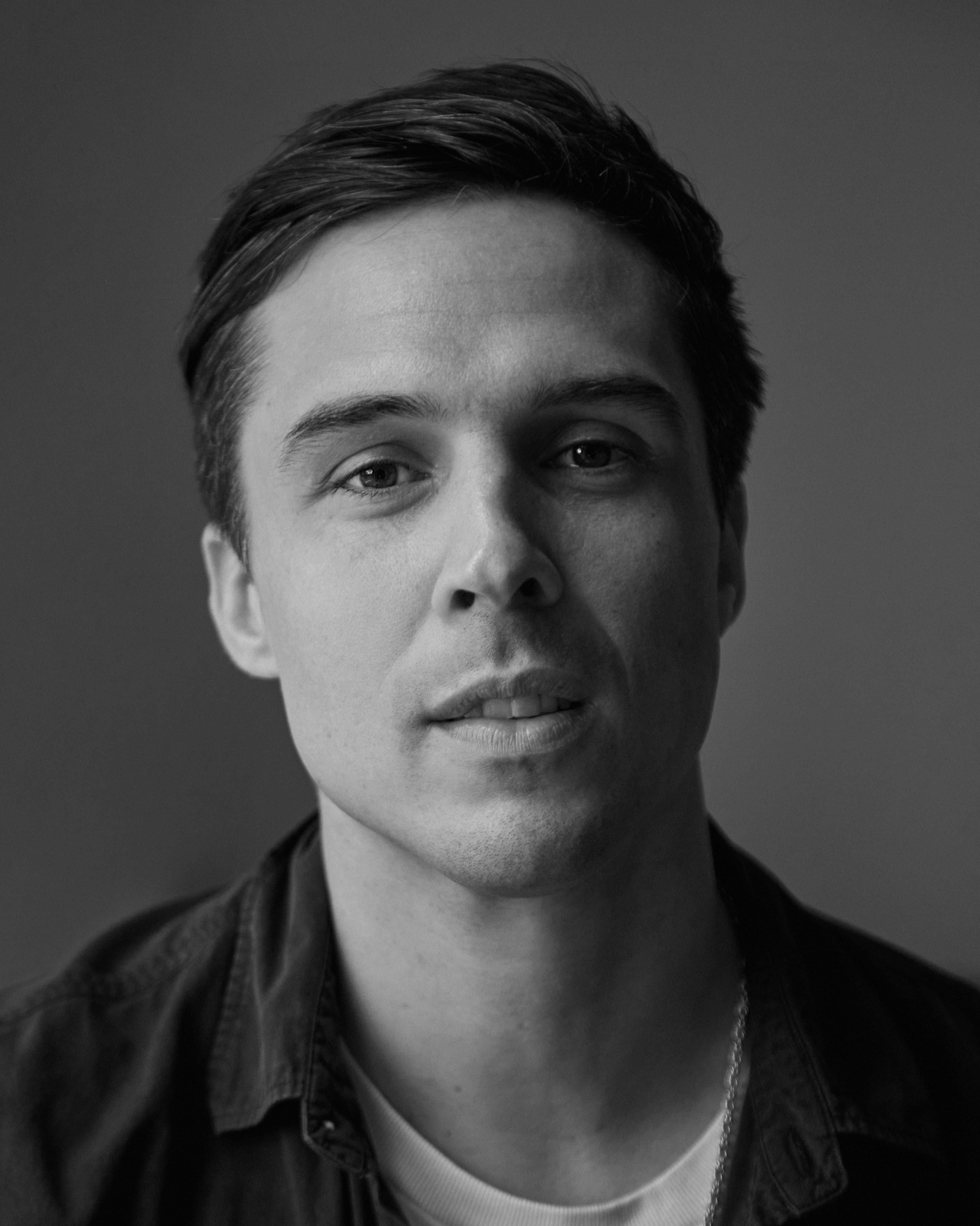 actor Ziggy Heath large photo