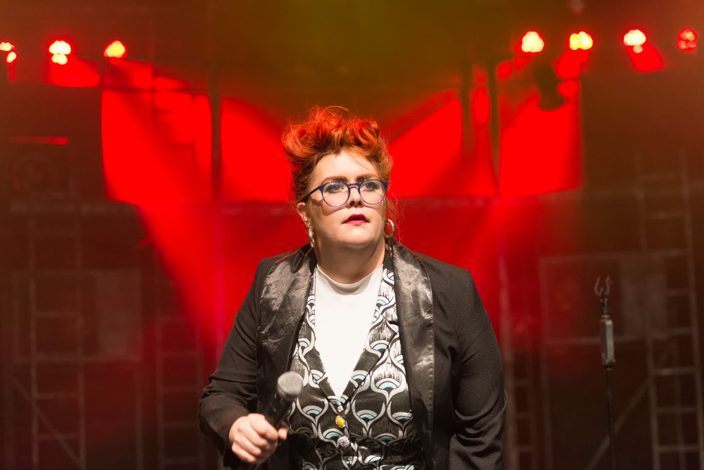 actor Jayde Adams large photo