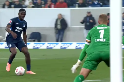 Offside first! Kraso's curled shot from the edge of the box after a short pass ruled out