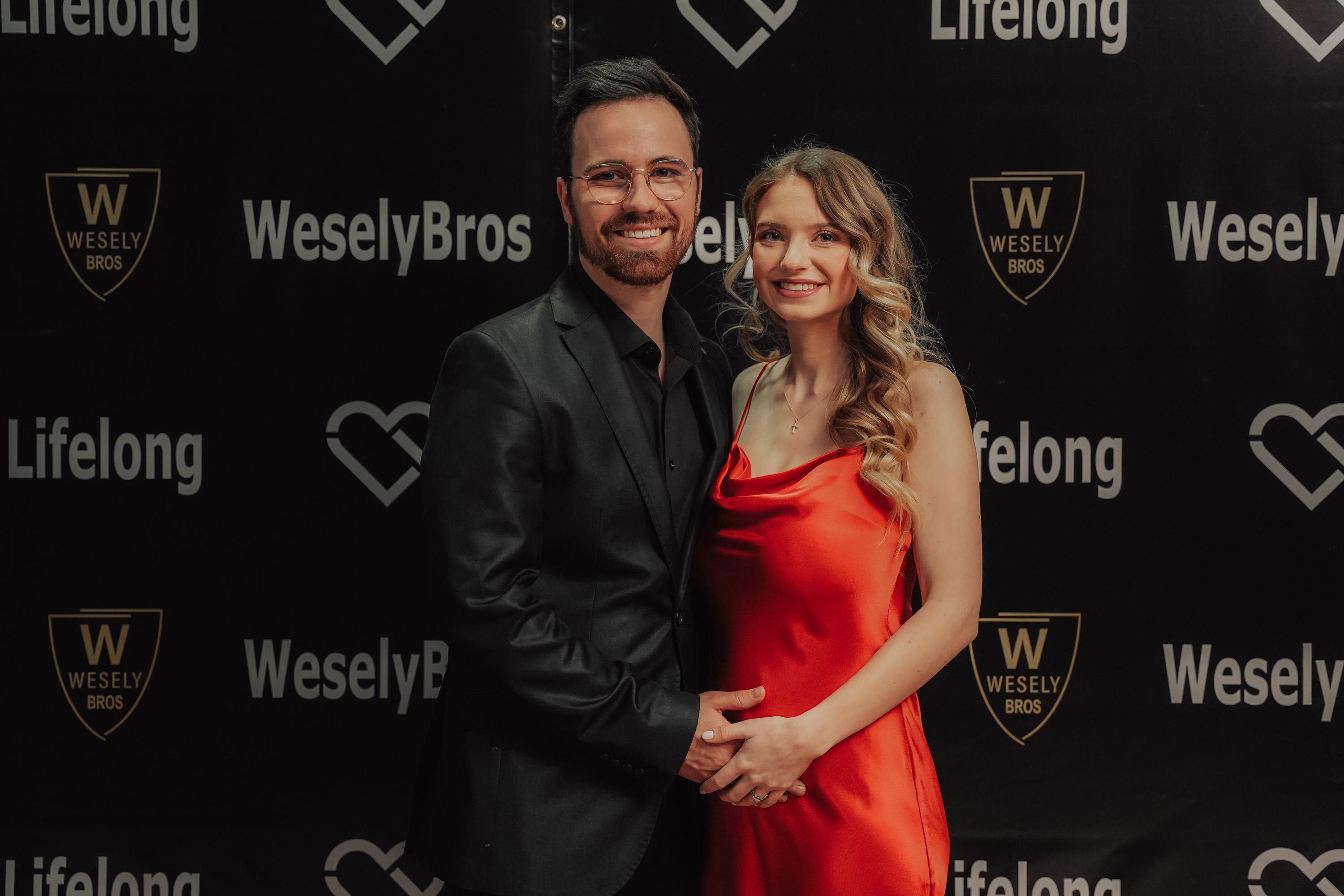 actor Joshua Wesely large photo