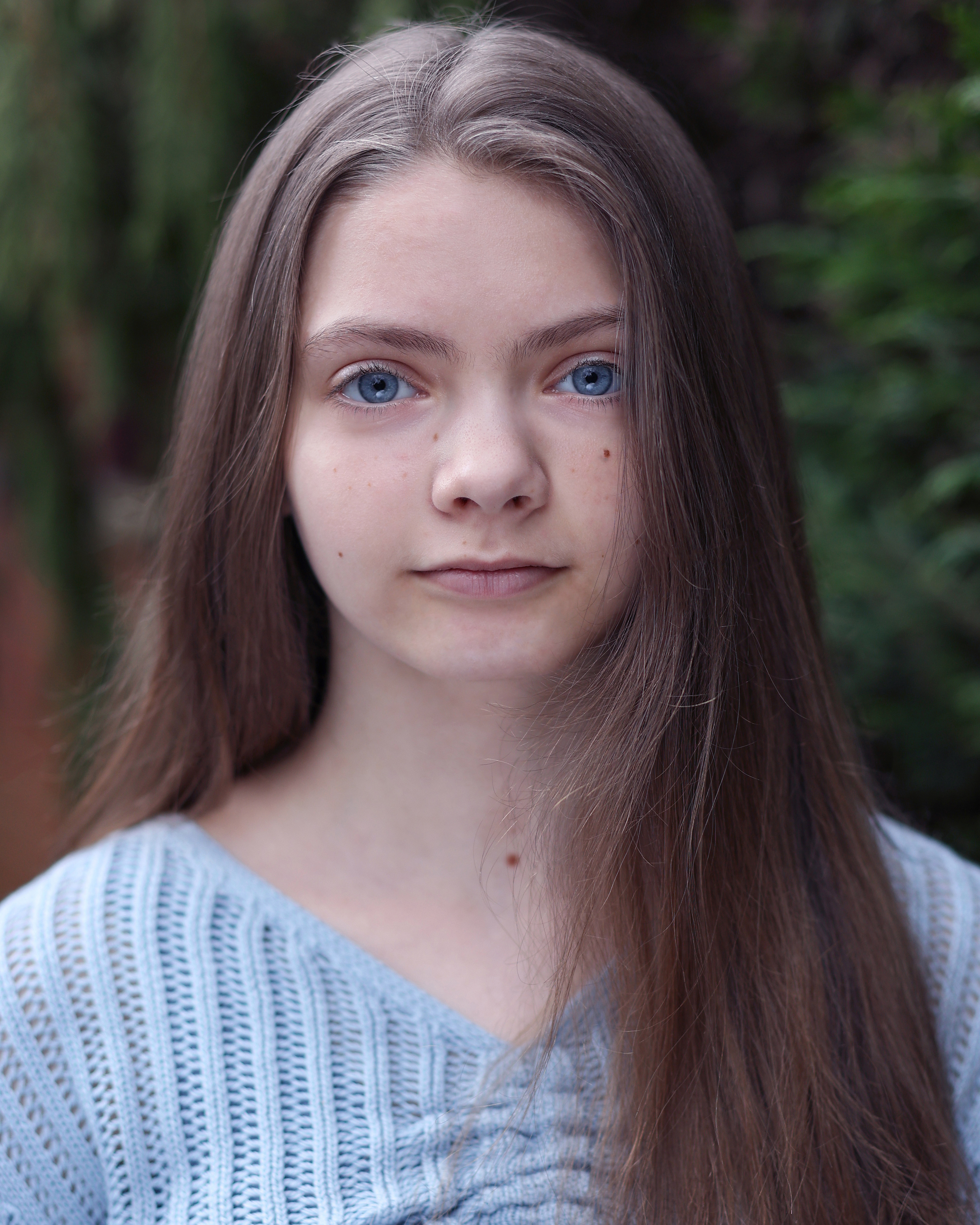 actor Livvy Nicolae large photo