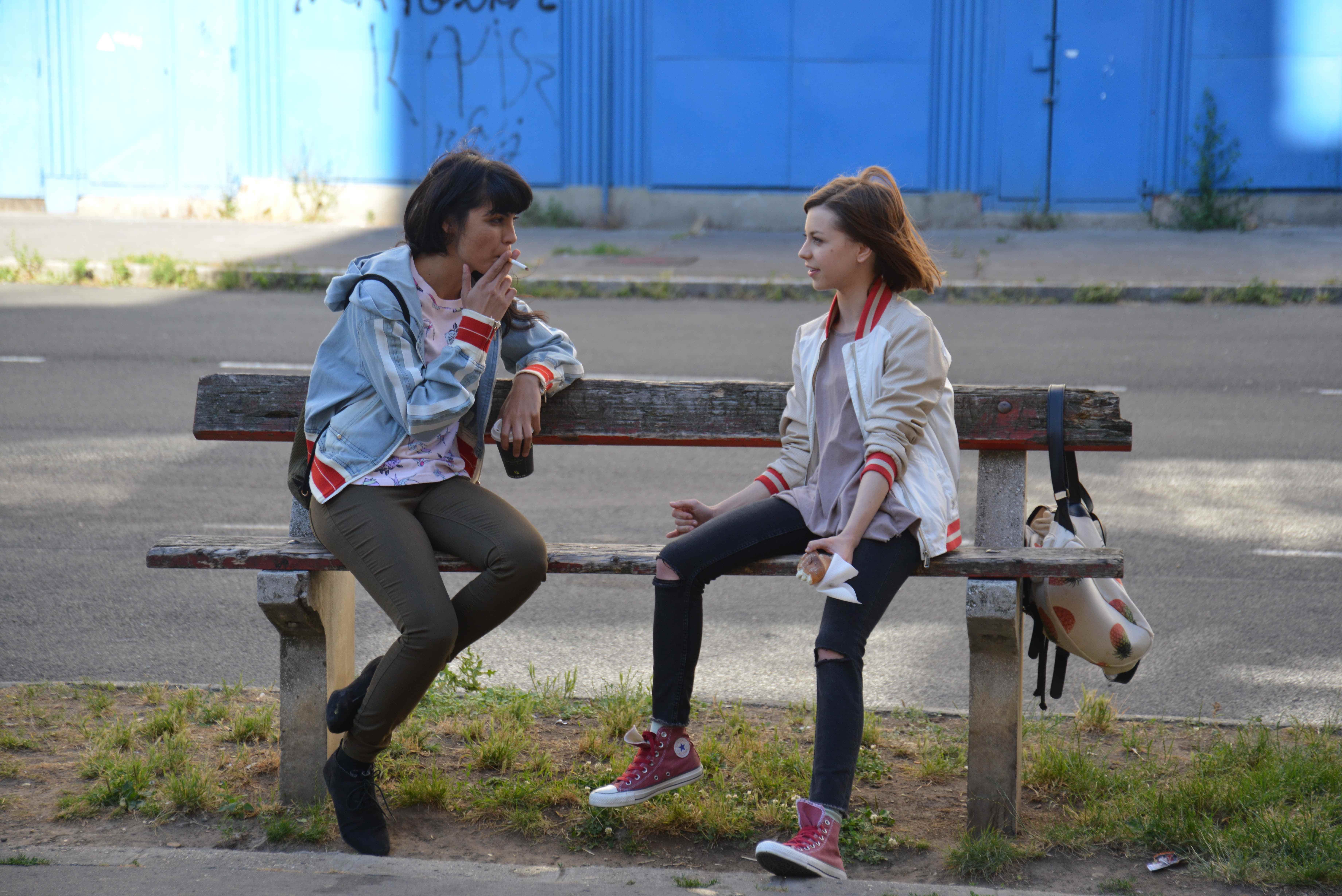 actor Laura Döbrösi large photo