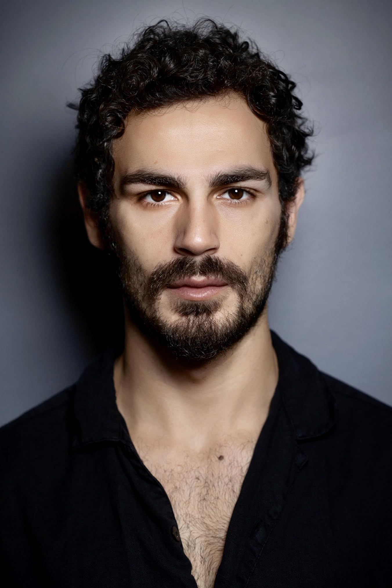 actor Erdem Kaynarca large photo