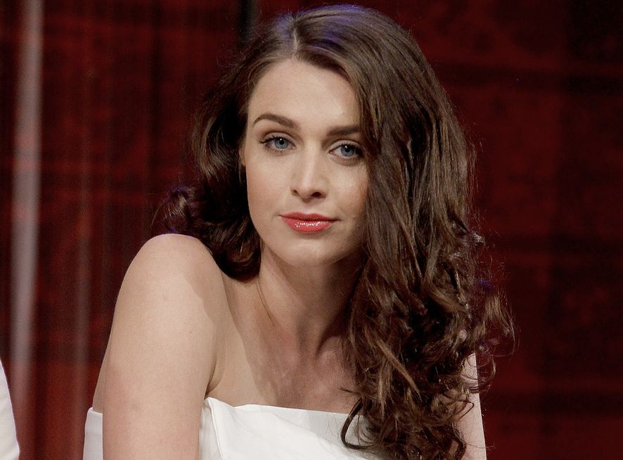 actor Julia Kaminska large photo