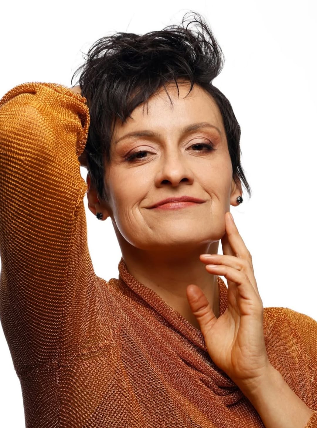 actor Ella Becerra large photo