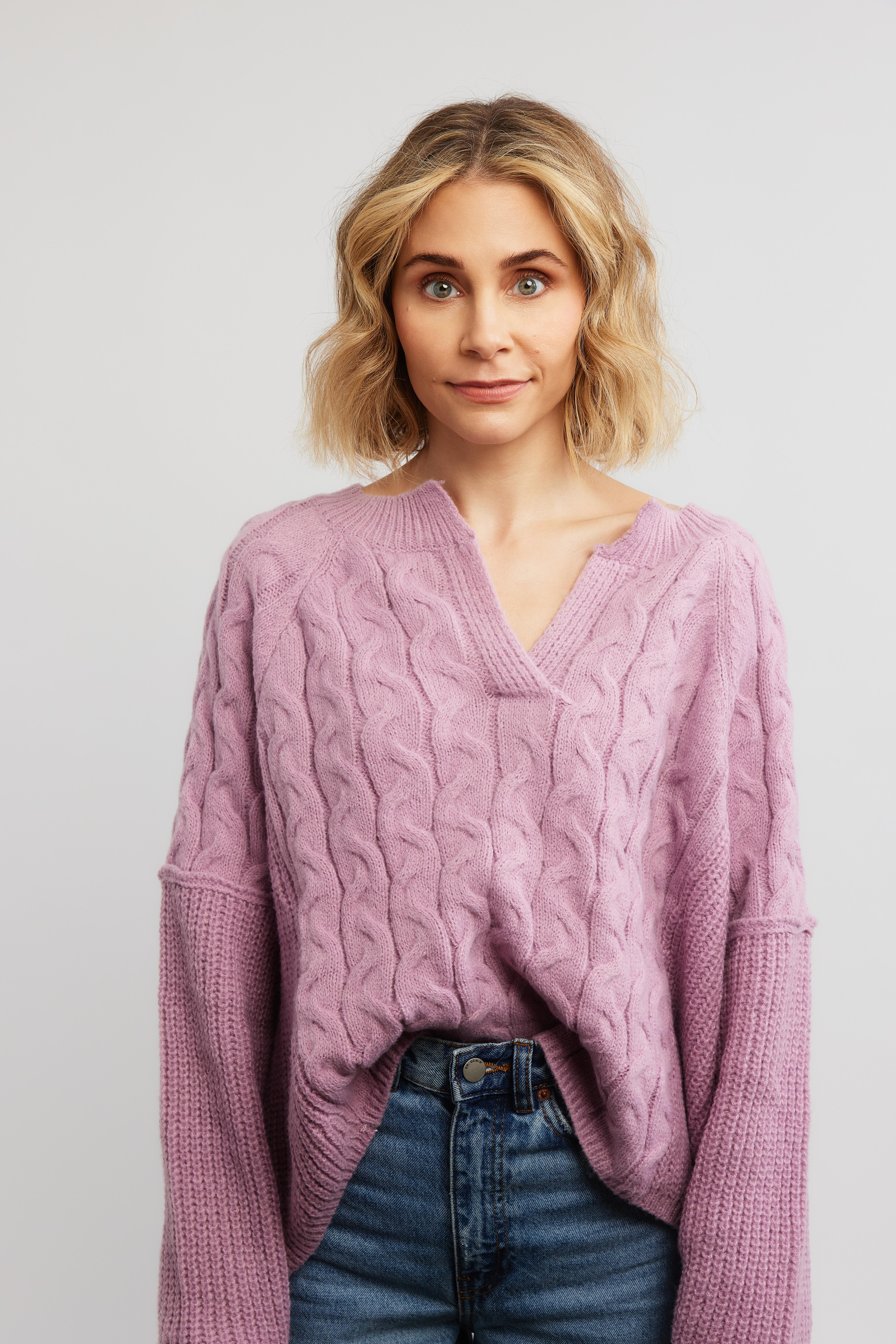 actor Allison Carter Thomas large photo