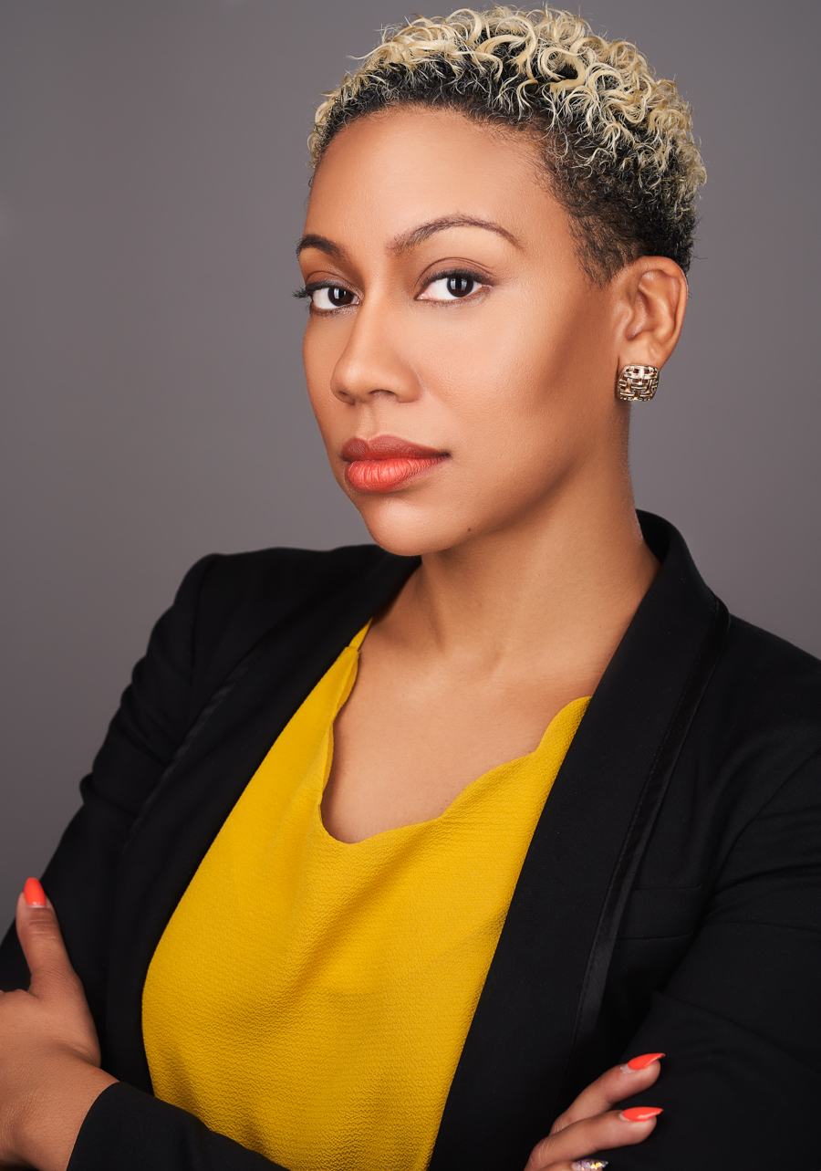 actor Lorene Chesley large photo