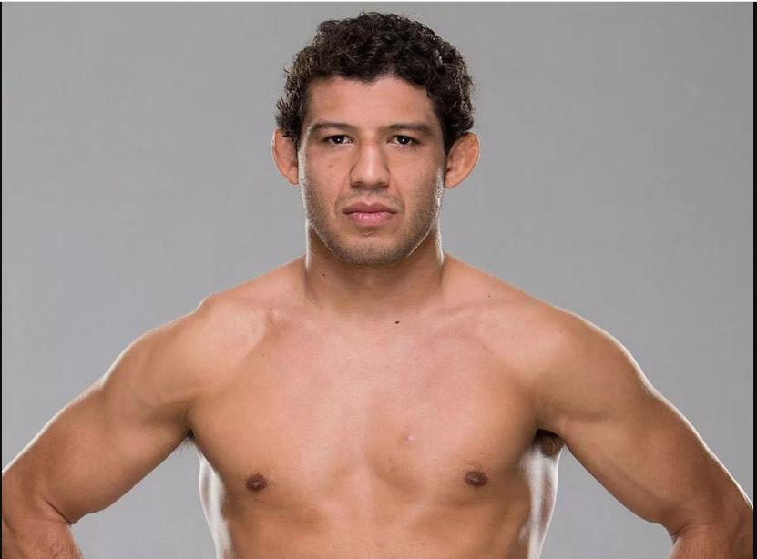 actor Gilbert Melendez large photo