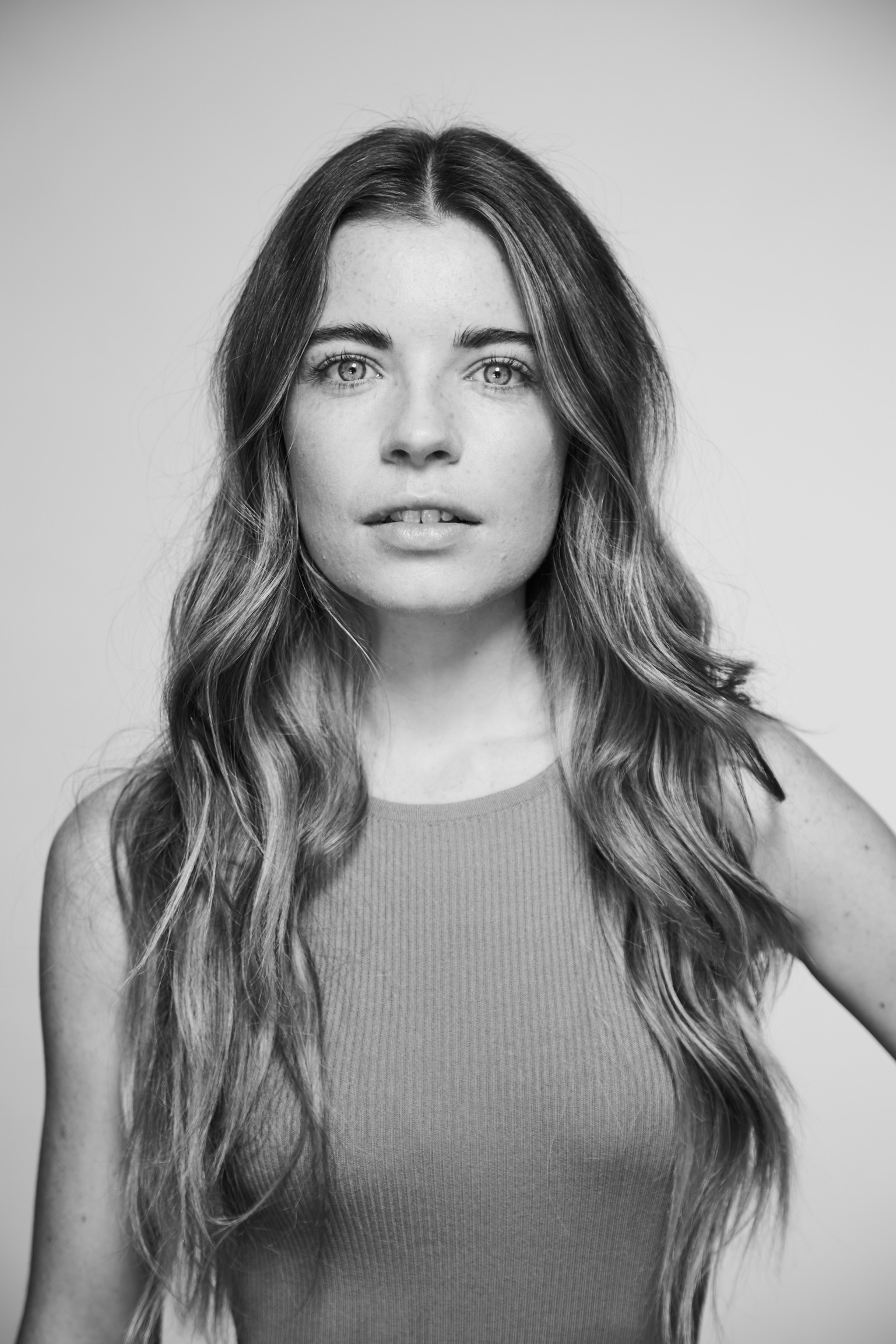 actor Charlotte Wood large photo