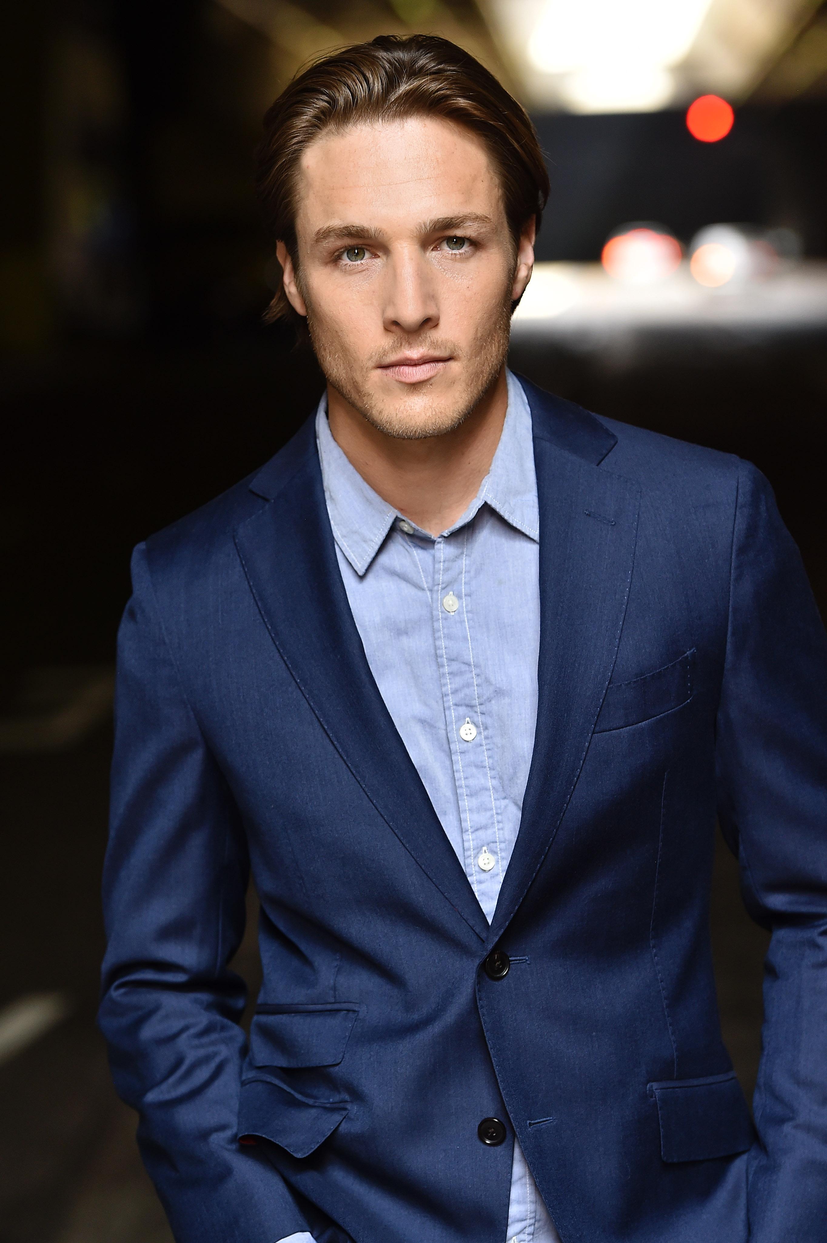 actor Matt Pratt large photo