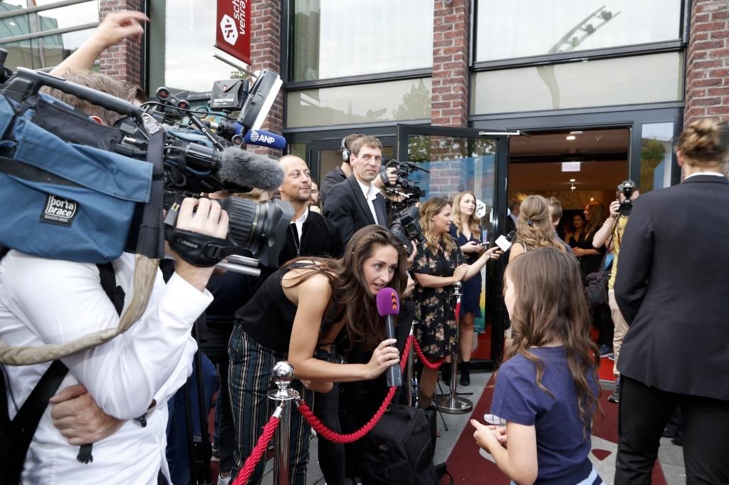 actor Bibi large photo