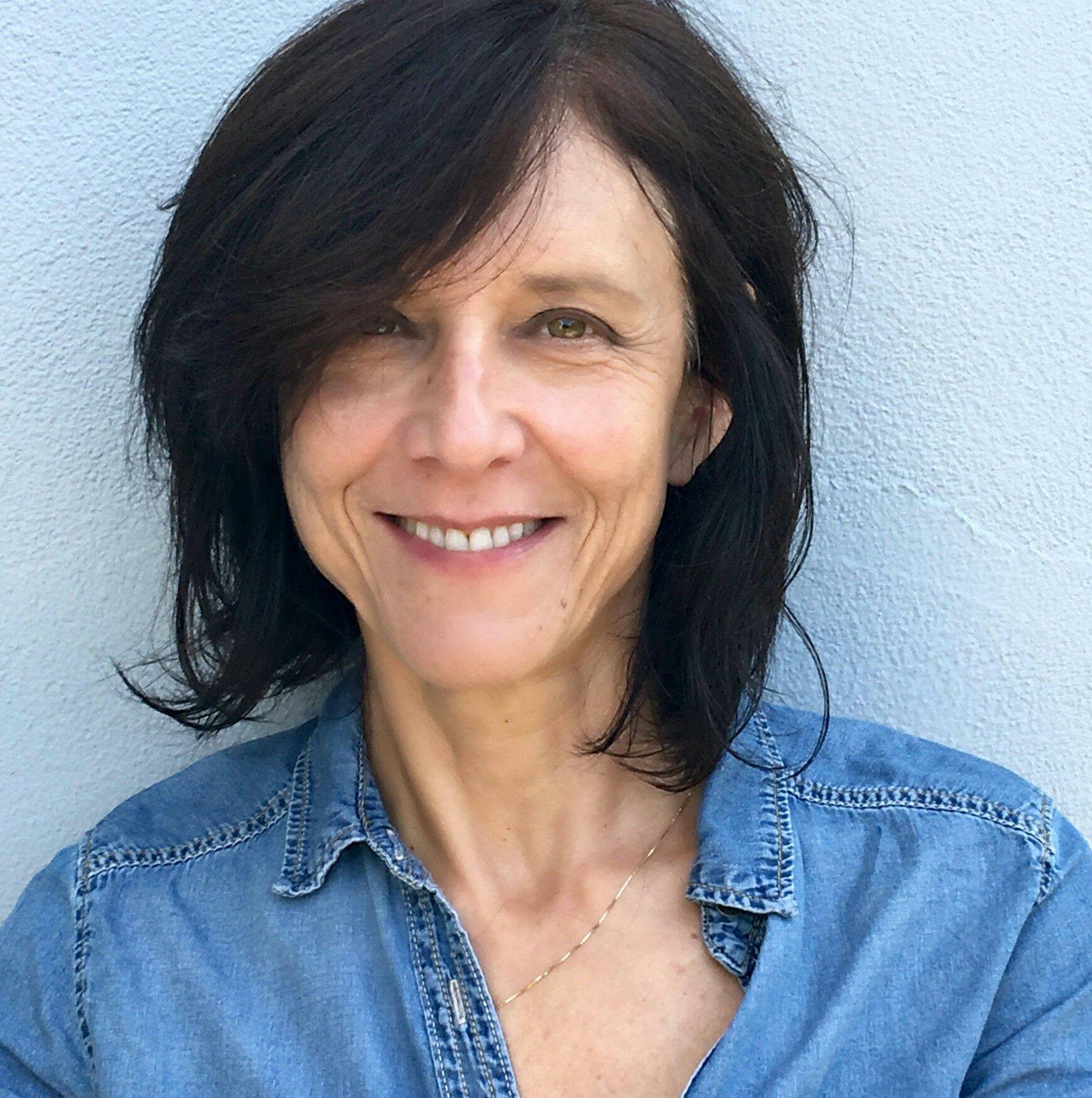 actor Rona Lipaz-Michael large photo