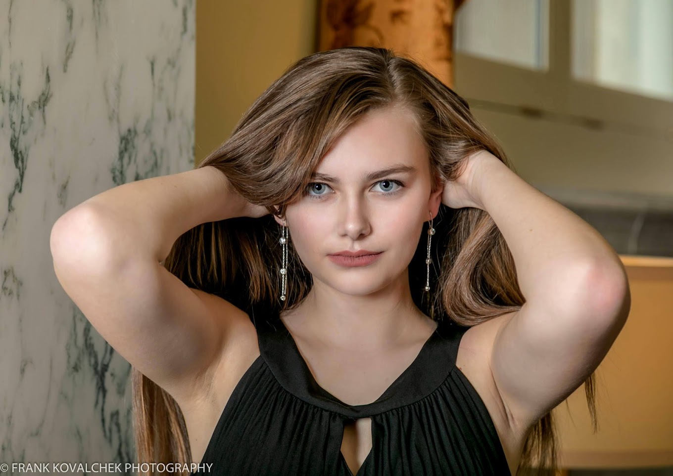 actor Lauren Ledwich large photo