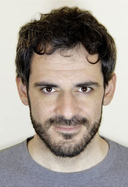 actor Xabier Leal large photo