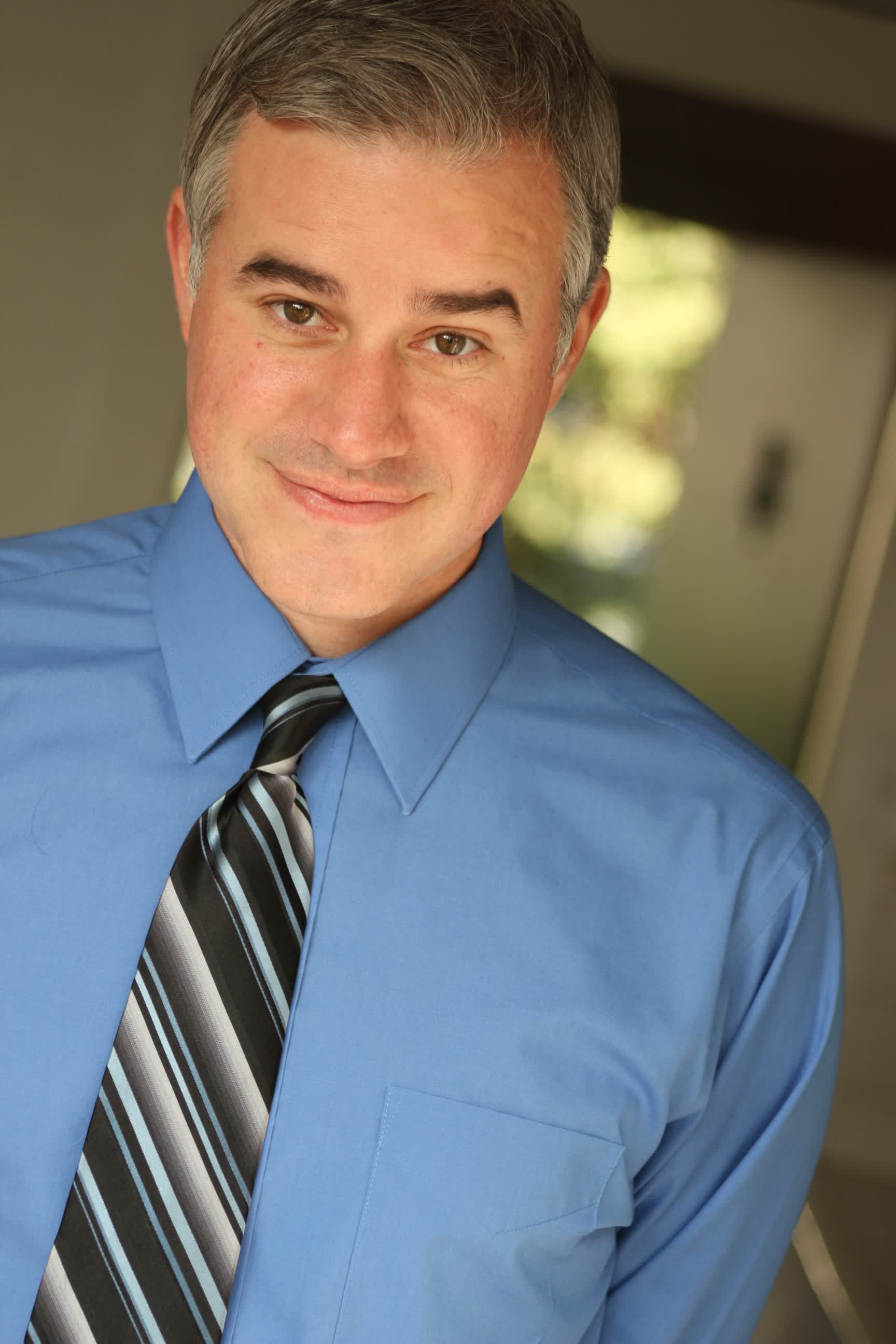 actor Ryan Gowland large photo