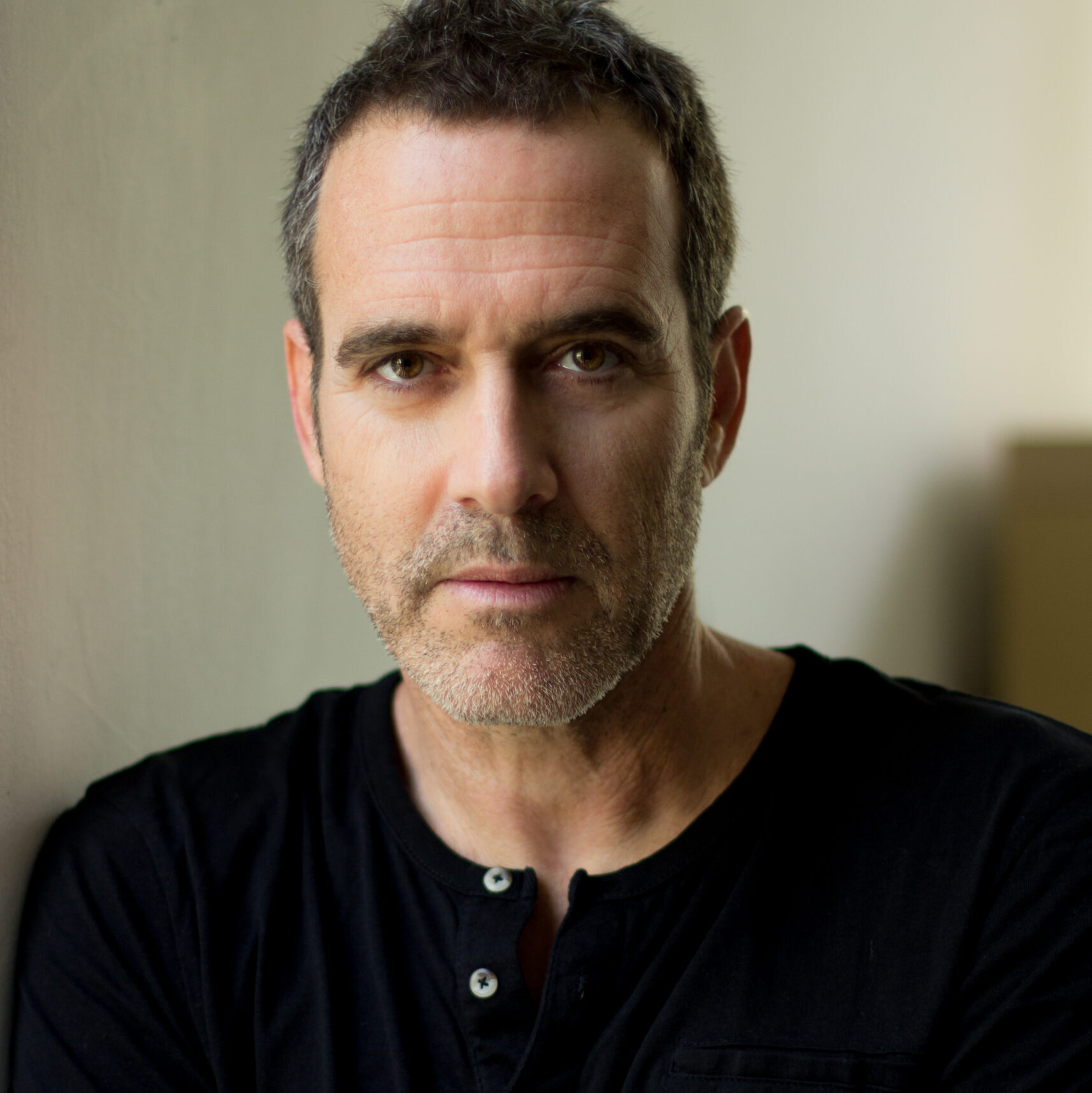 actor Zohar Strauss large photo