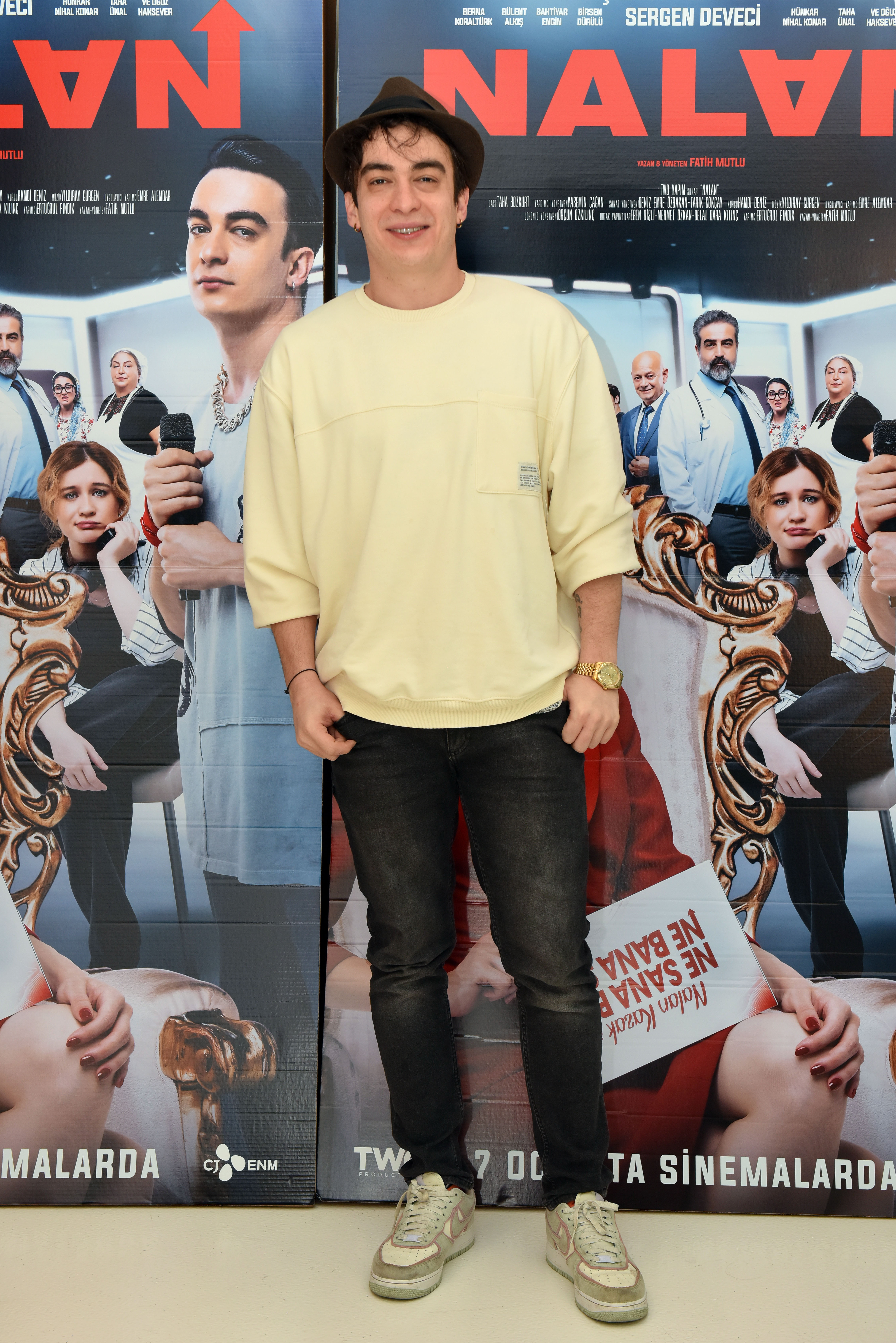 actor Sergen Deveci large photo