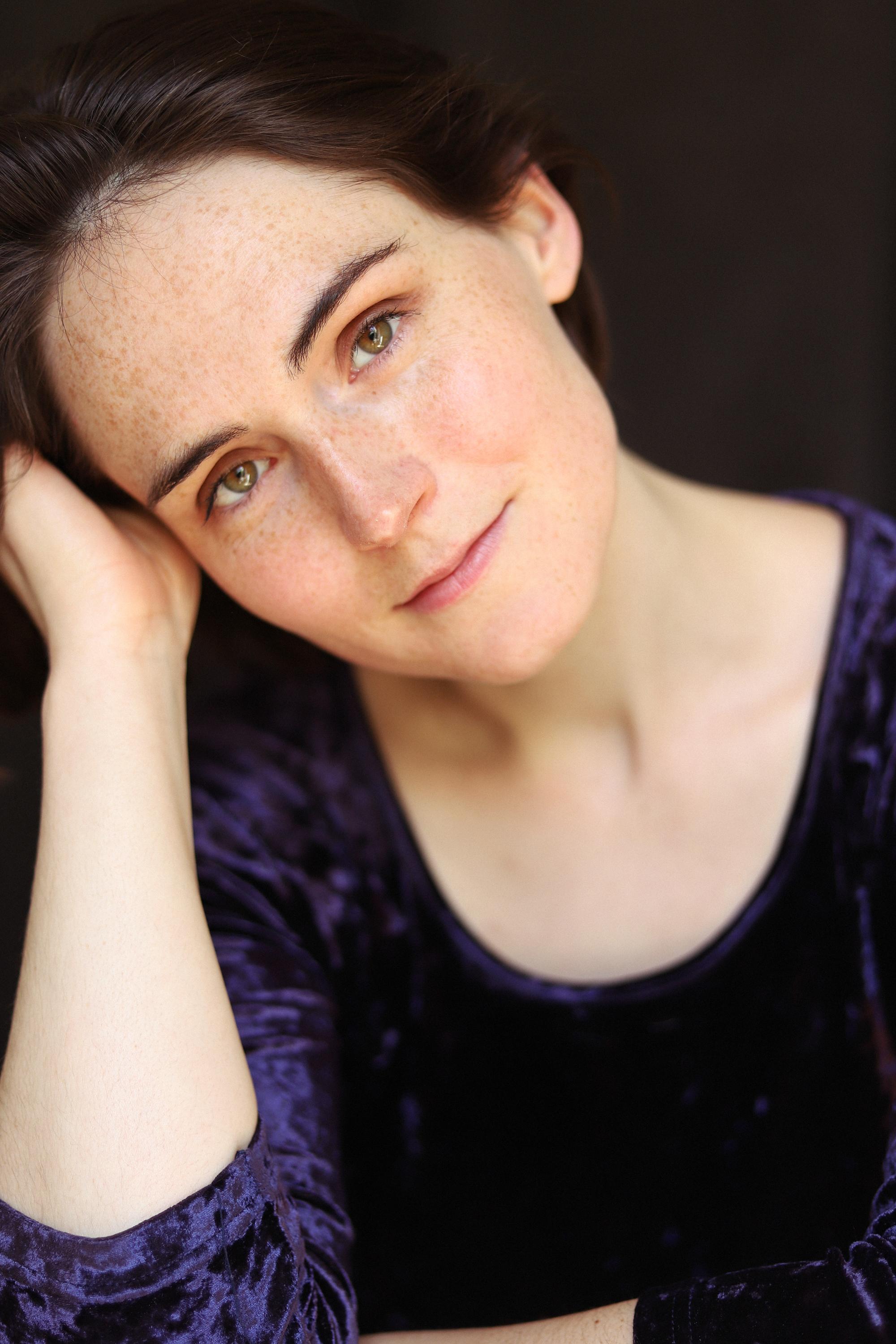 actor Loulou Hanssen large photo